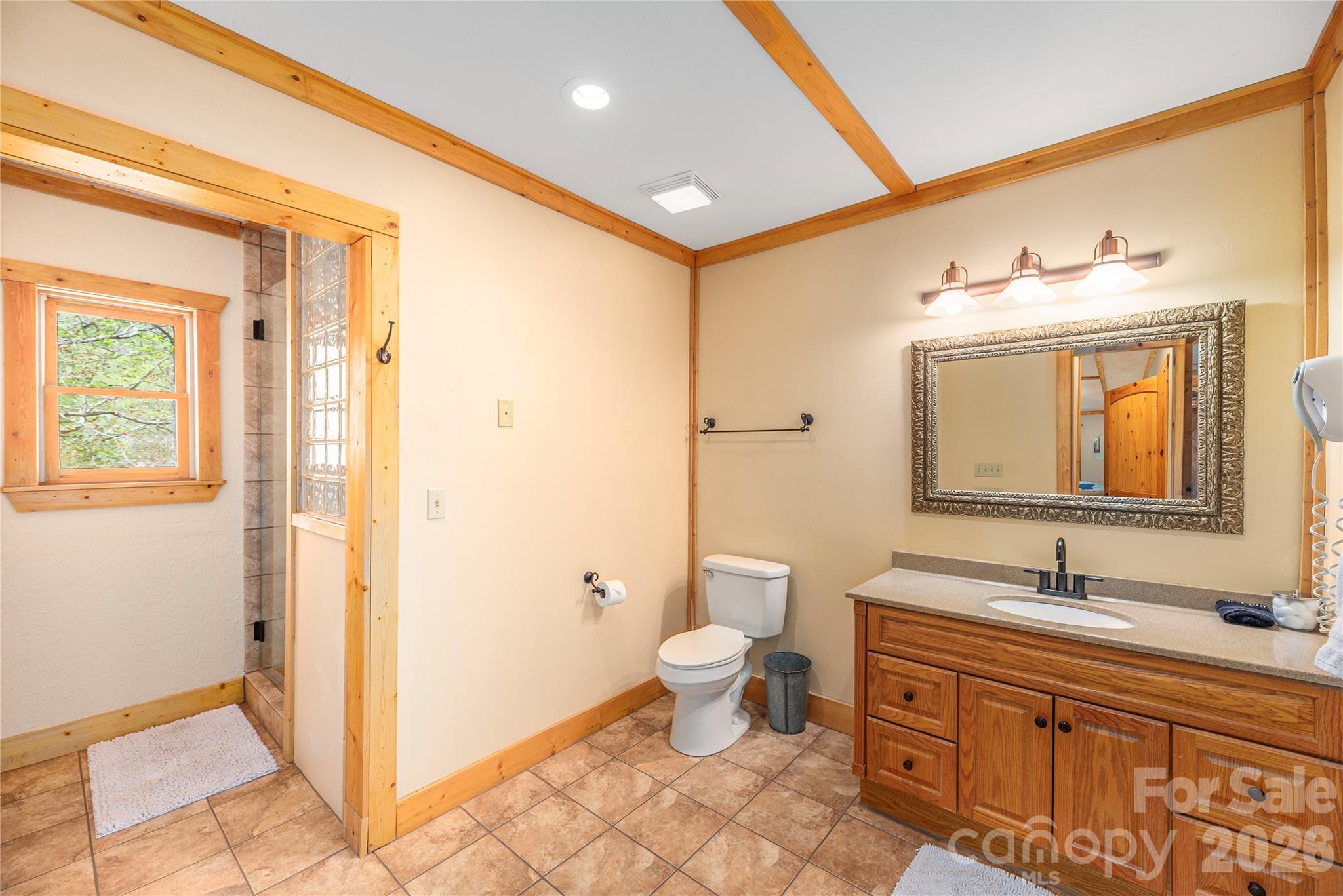 129 Valley Creek Drive — Maggie Valley