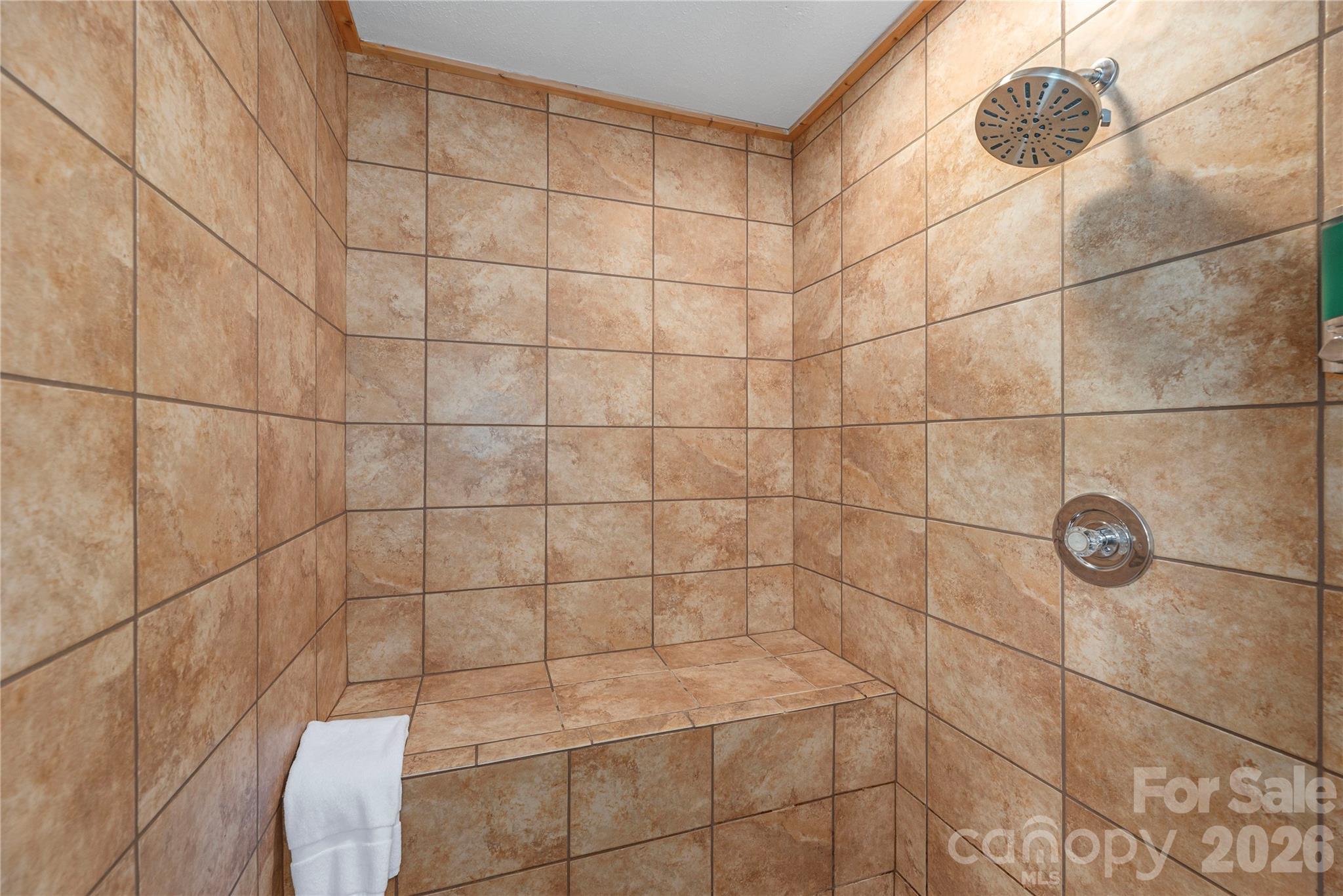 129 Valley Creek Drive — Maggie Valley