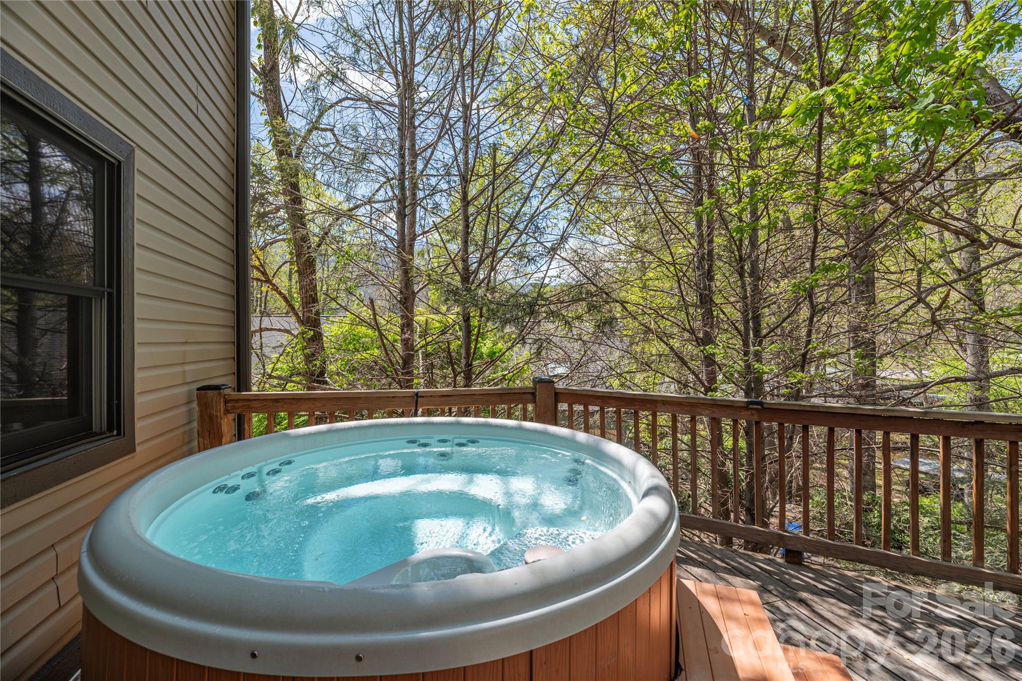129 Valley Creek Drive — Maggie Valley