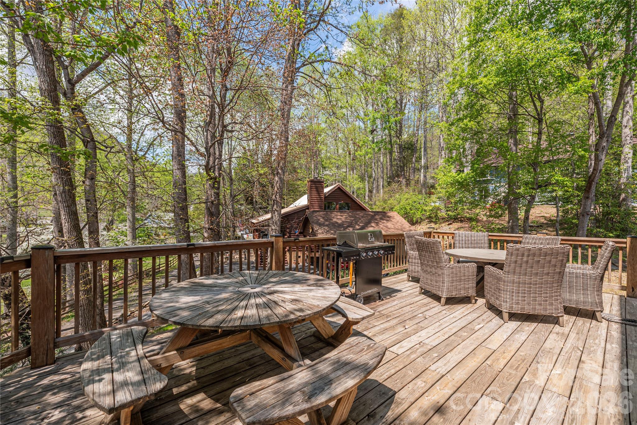 129 Valley Creek Drive — Maggie Valley