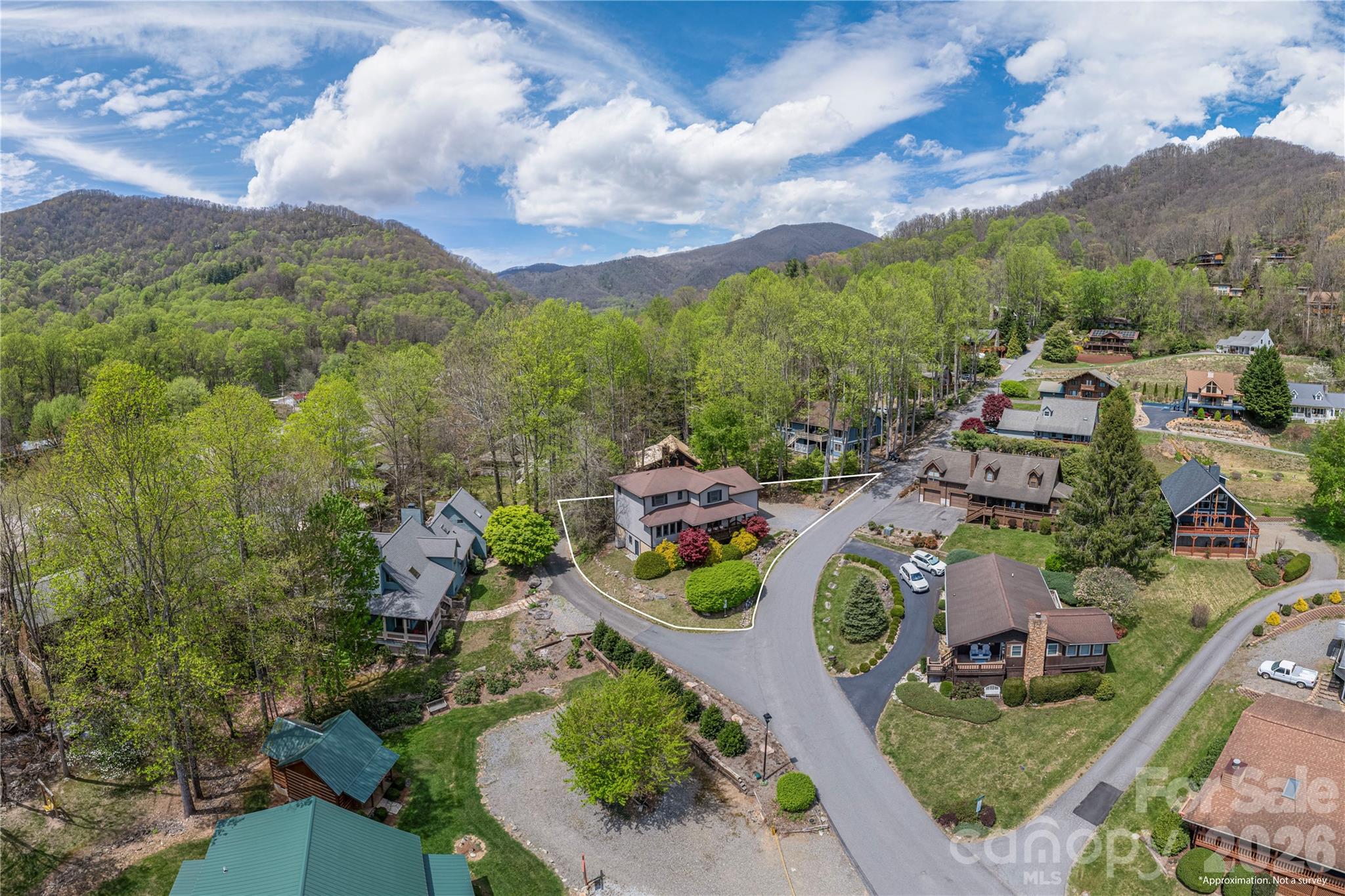 129 Valley Creek Drive — Maggie Valley