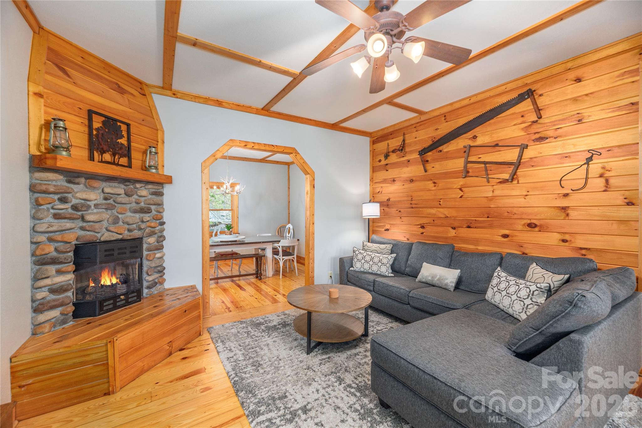 129 Valley Creek Drive — Maggie Valley