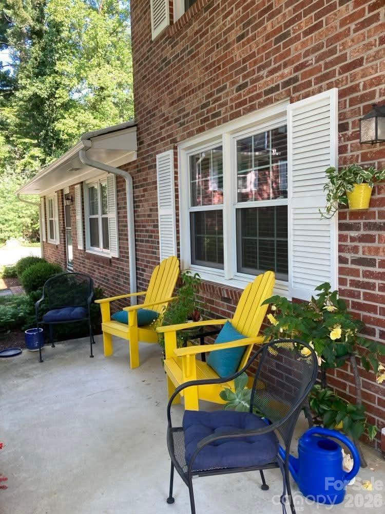 101 Boyd Drive #2C — Flat Rock