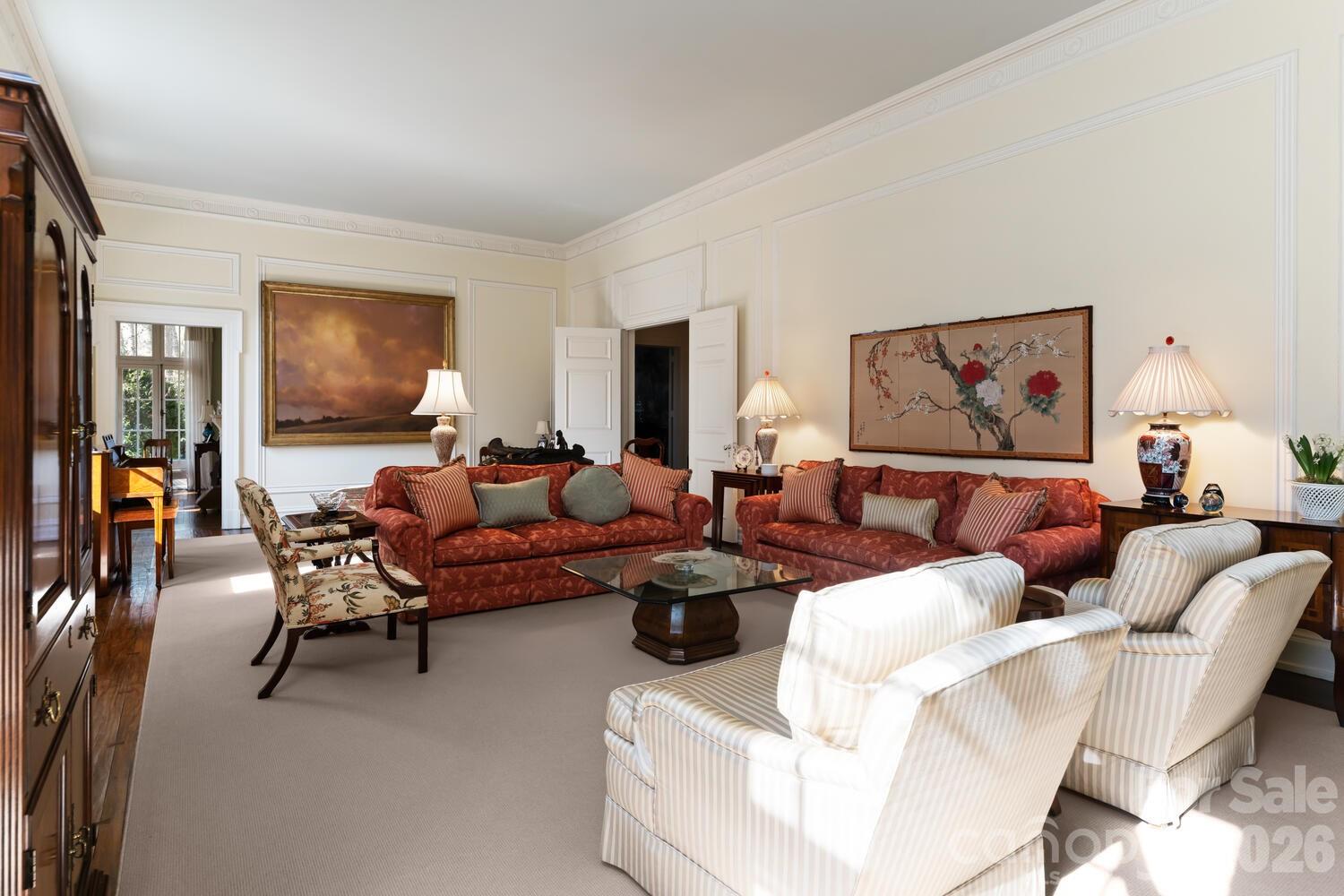 407 Vanderbilt Road — Asheville