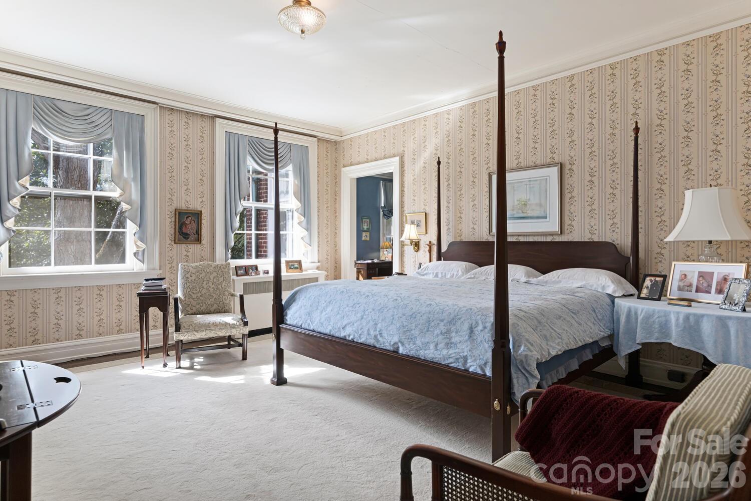 407 Vanderbilt Road — Asheville