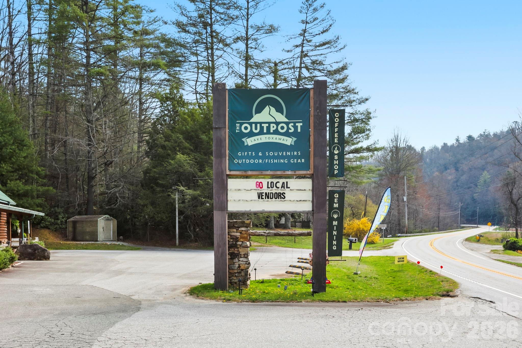 10932 Rosman Highway — Lake Toxaway