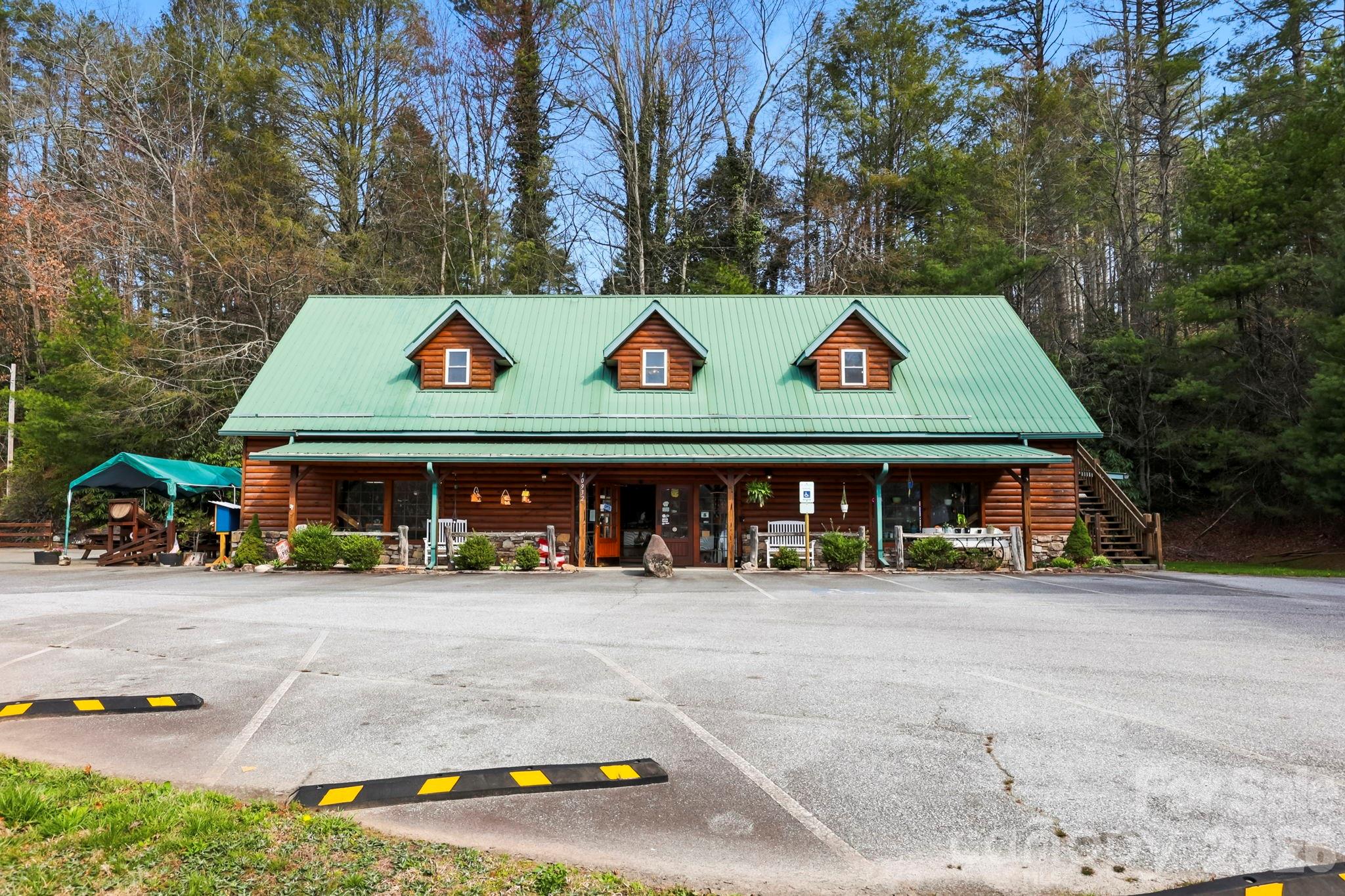 10932 Rosman Highway — Lake Toxaway