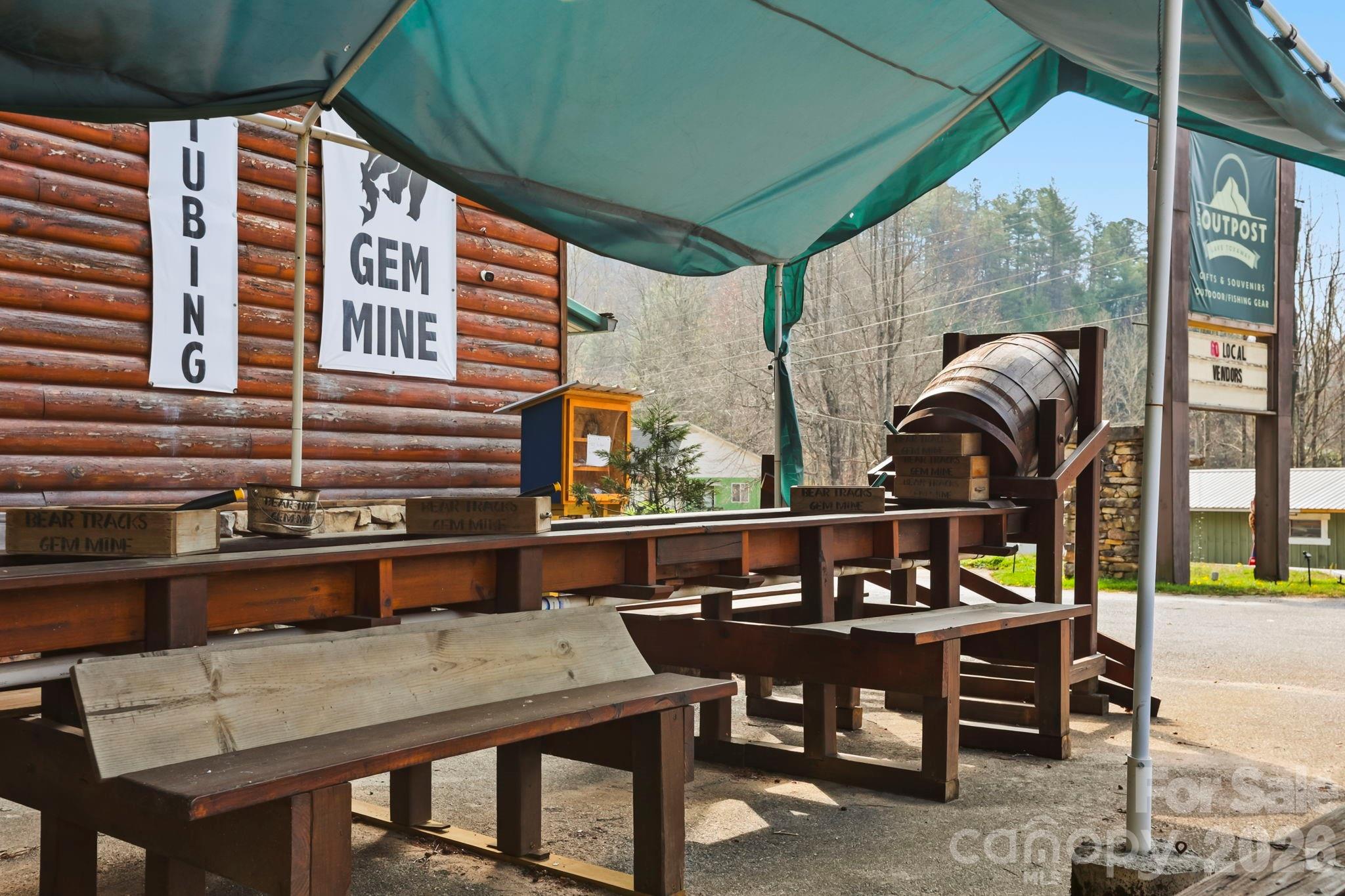 10932 Rosman Highway — Lake Toxaway