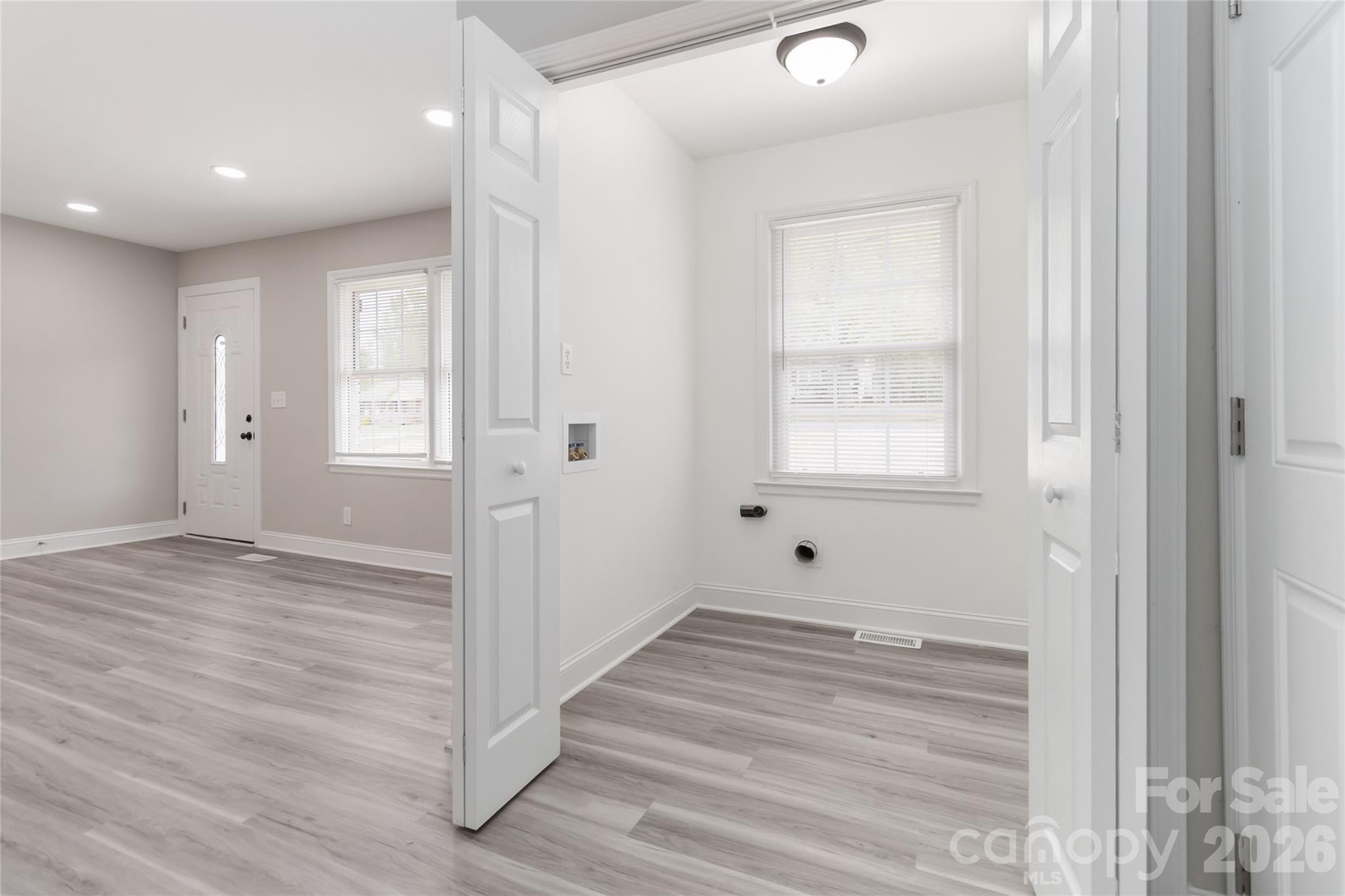 6726 Barrington Drive — Charlotte