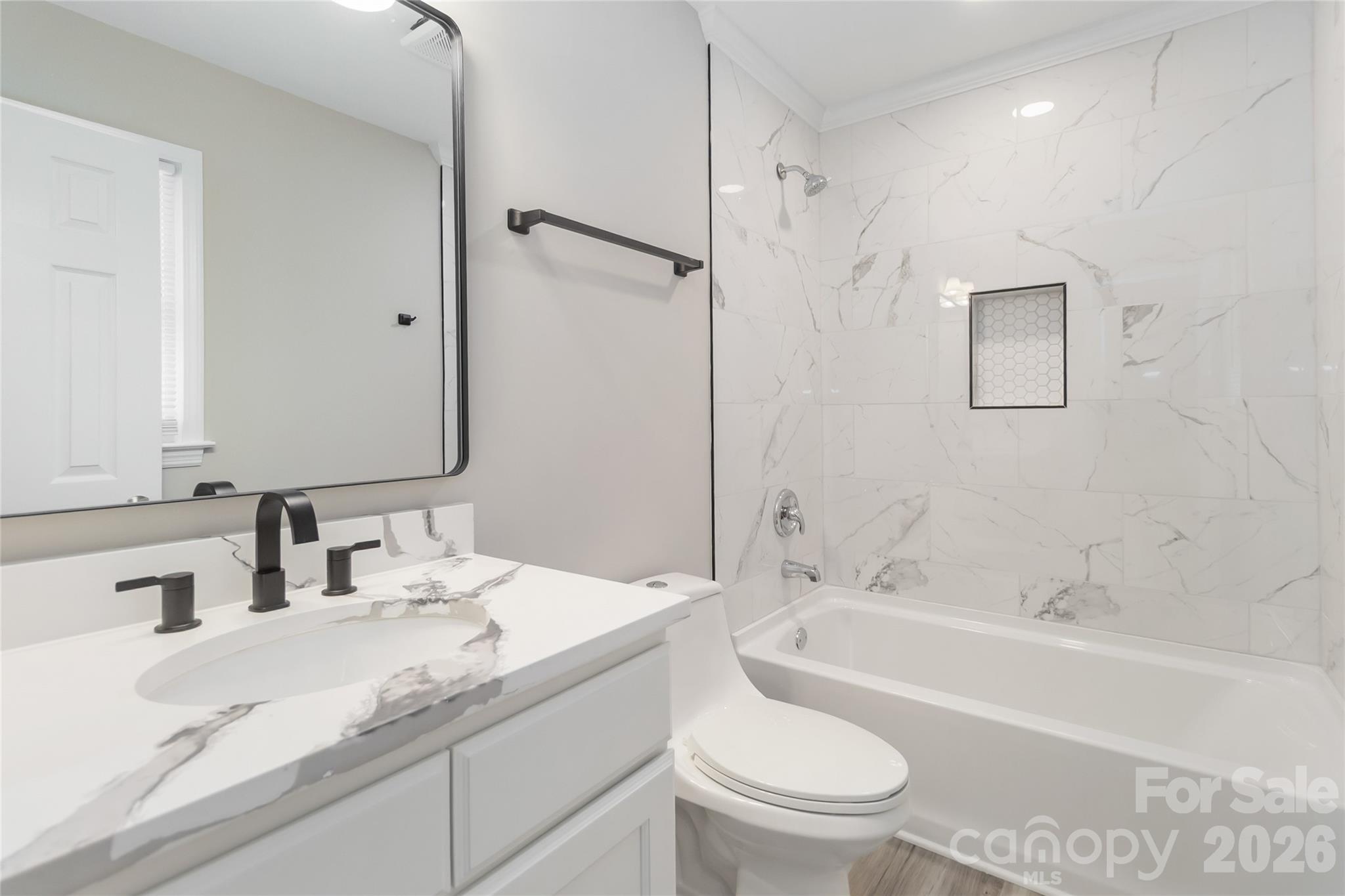 6726 Barrington Drive — Charlotte