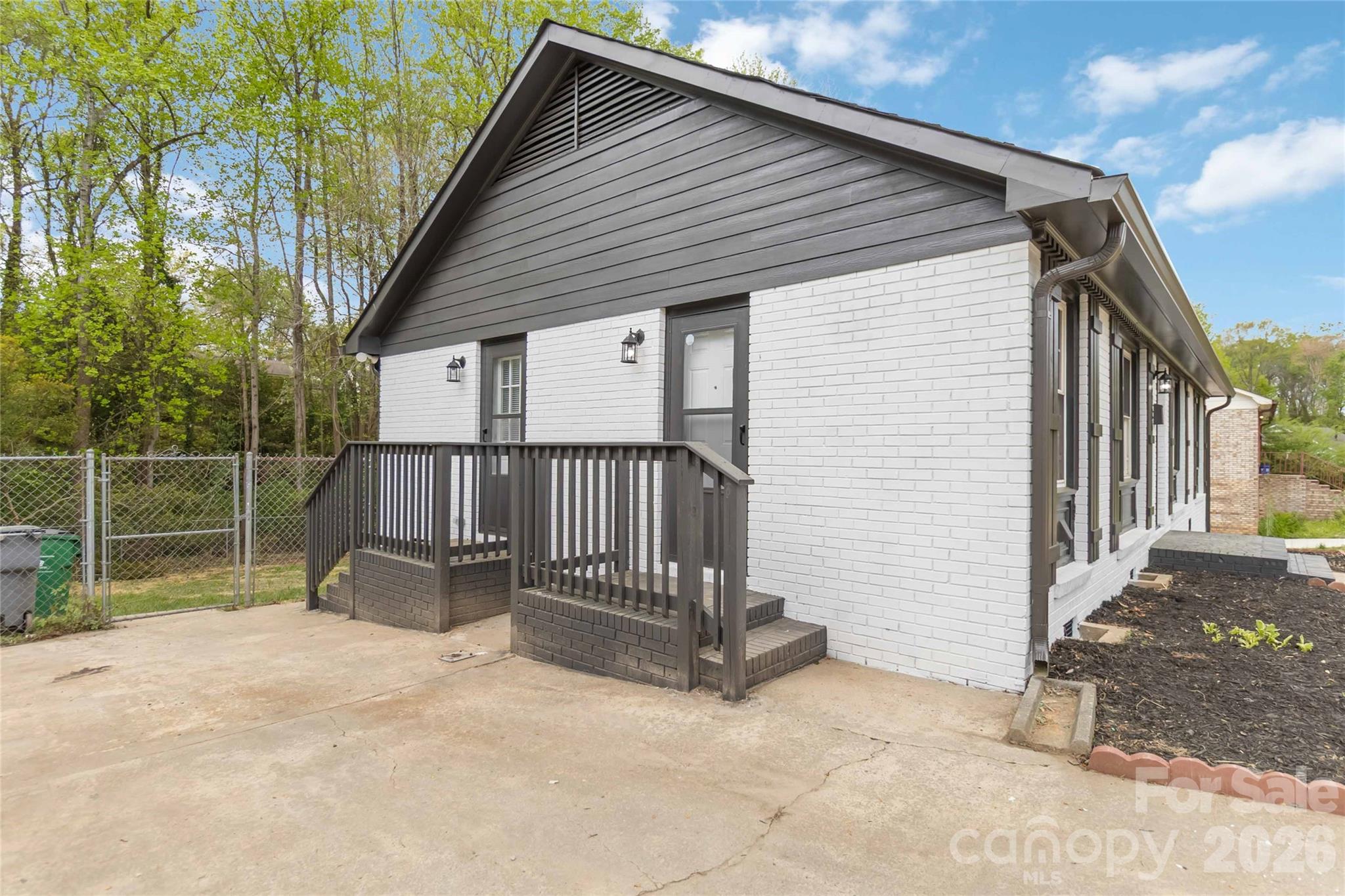 6726 Barrington Drive — Charlotte