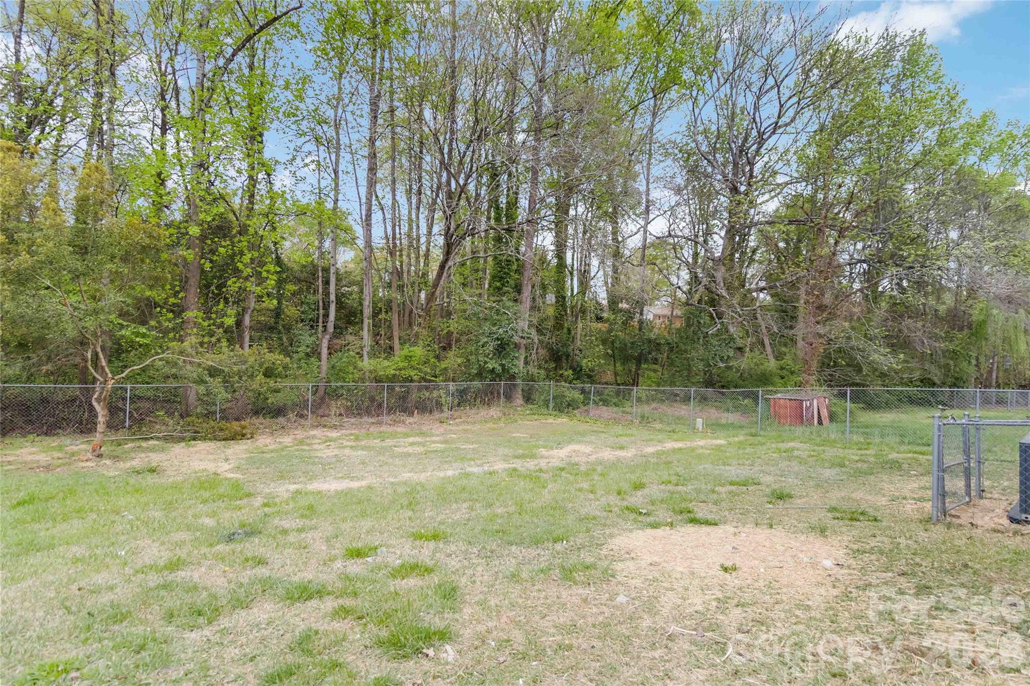 6726 Barrington Drive — Charlotte