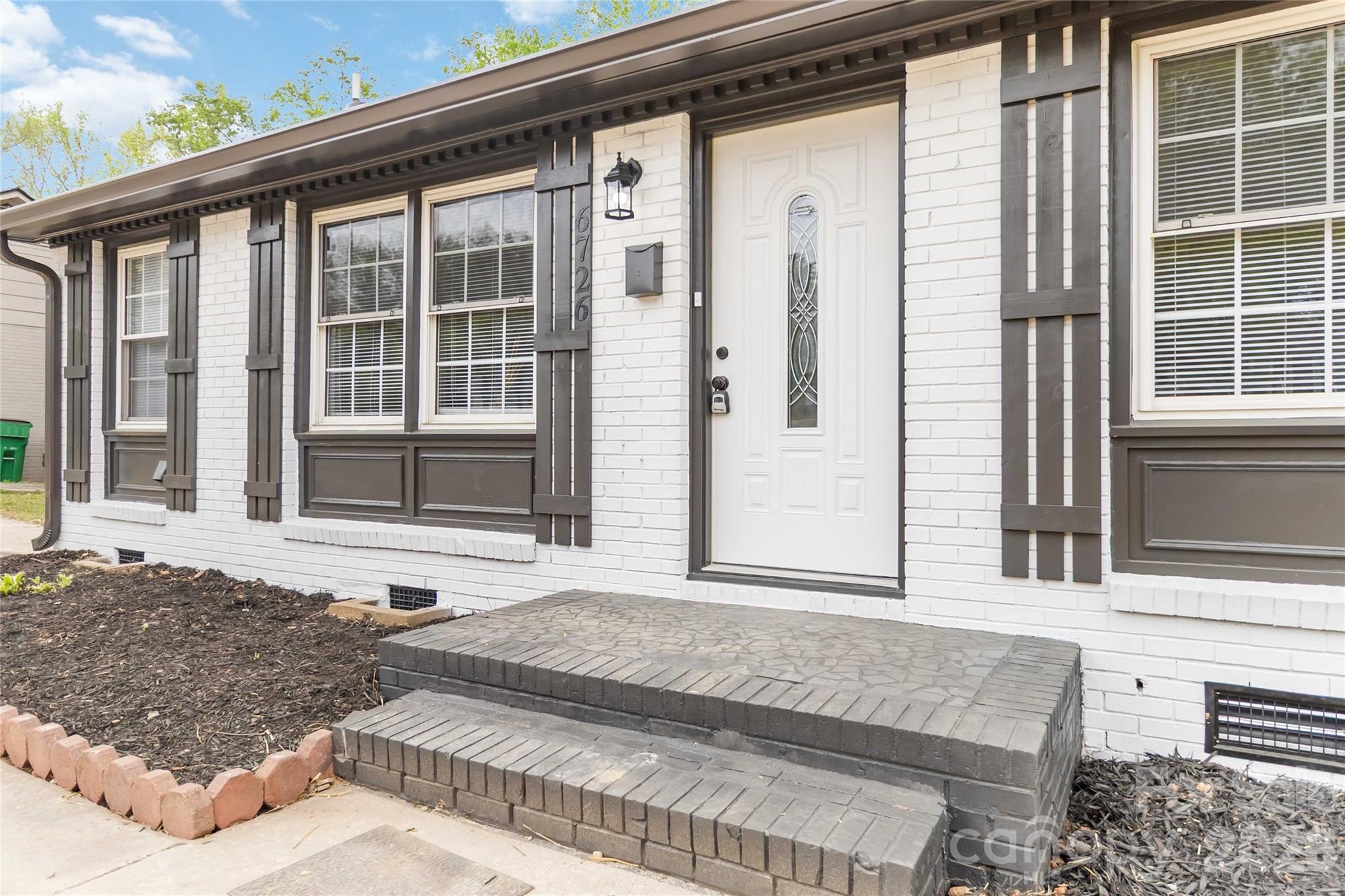 6726 Barrington Drive — Charlotte