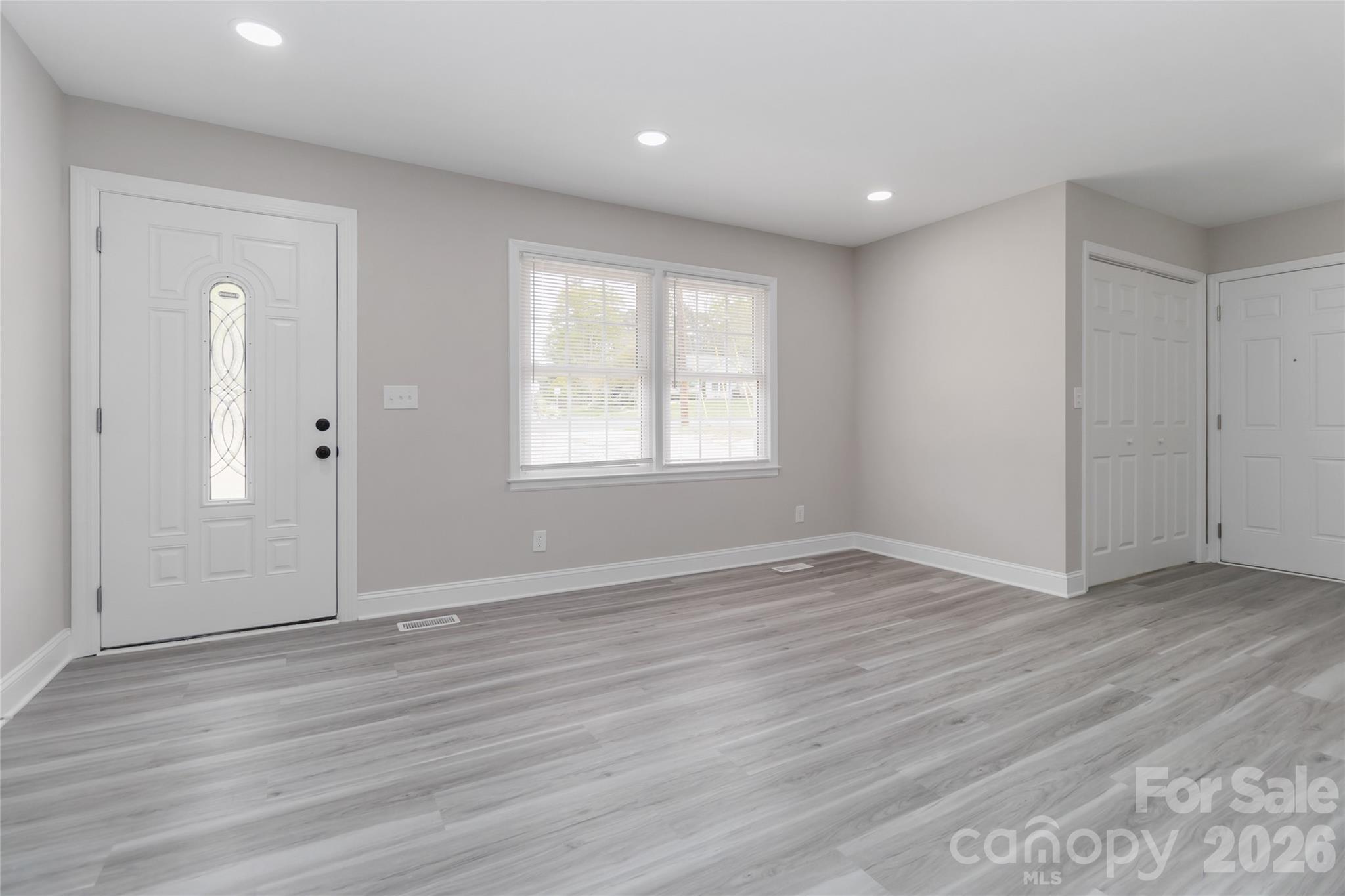 6726 Barrington Drive — Charlotte