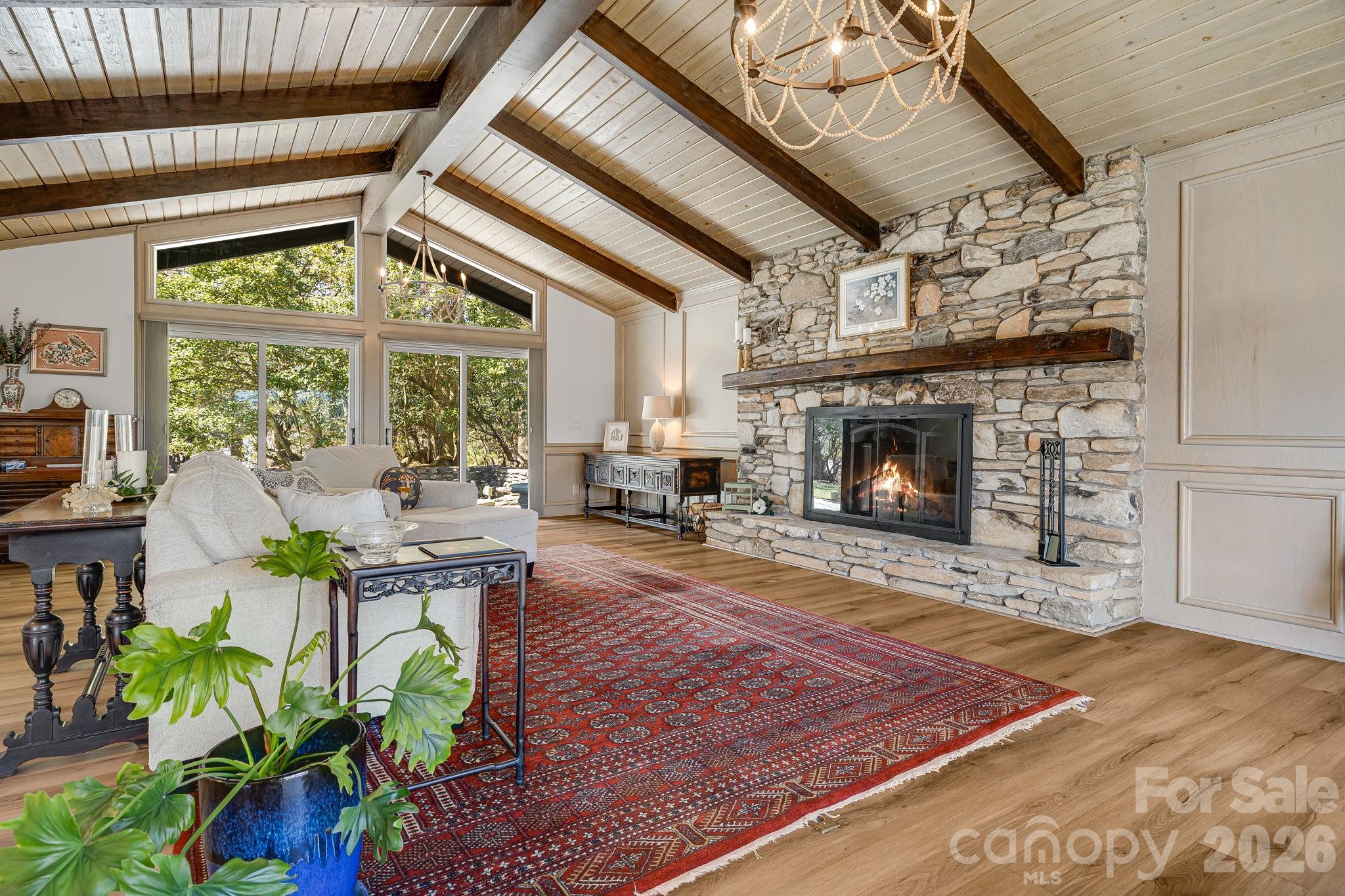 254 Orchard Circle — Laurel Park