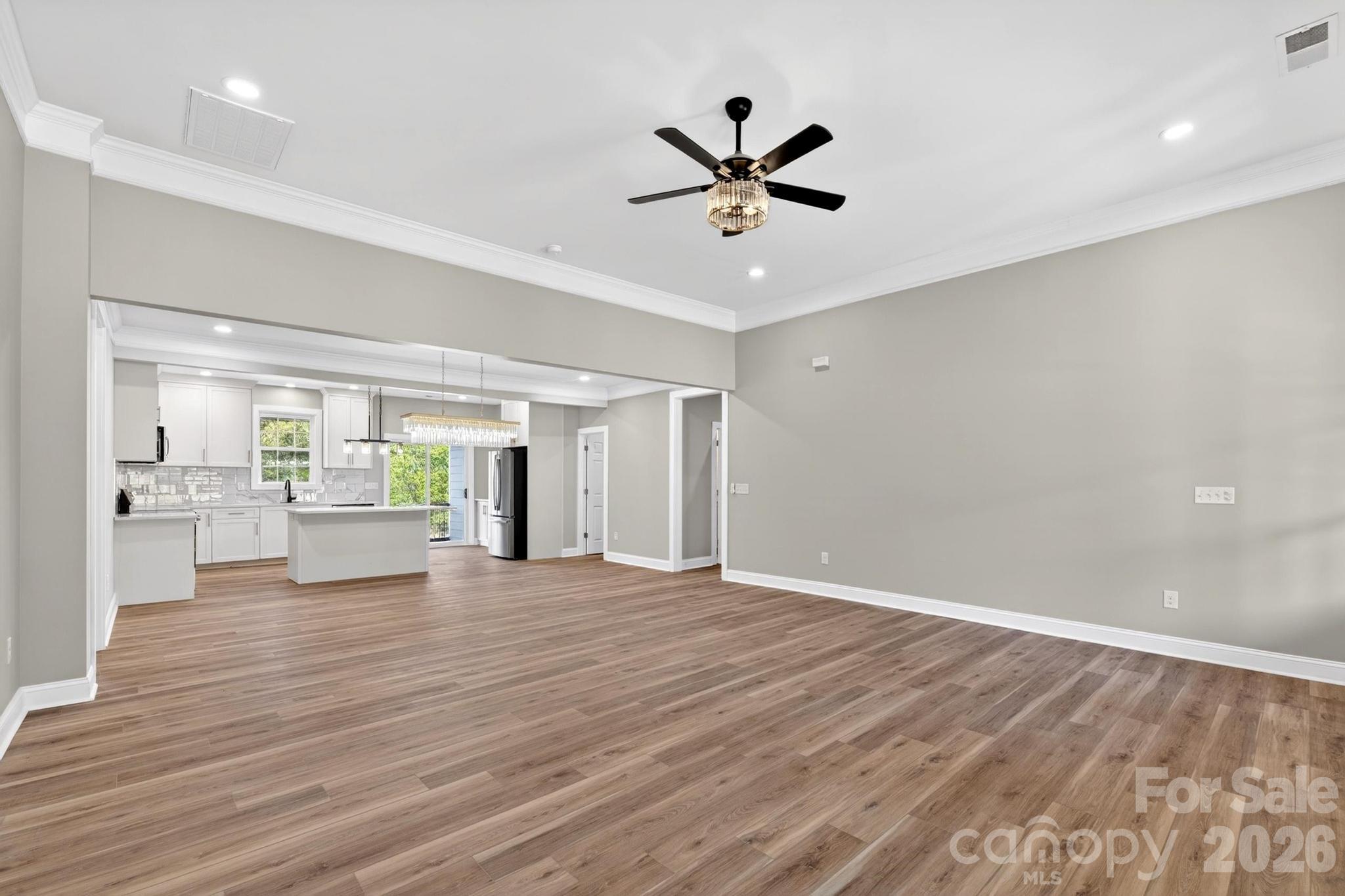 416 Whitmore Street SE — Lenoir