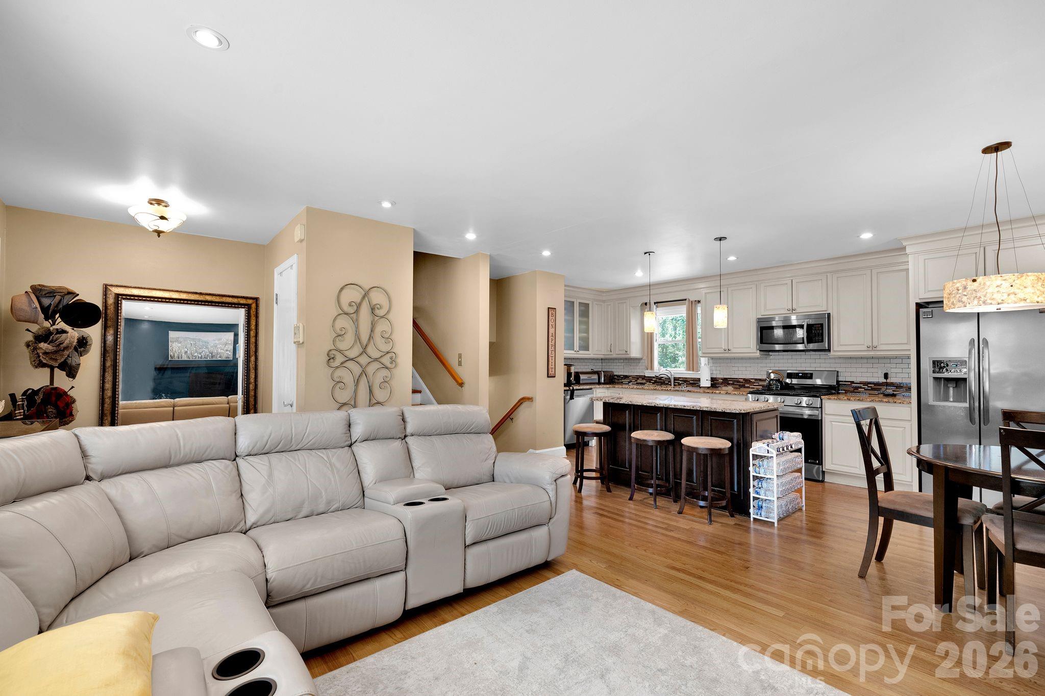 6616 Highbrook Drive — Charlotte