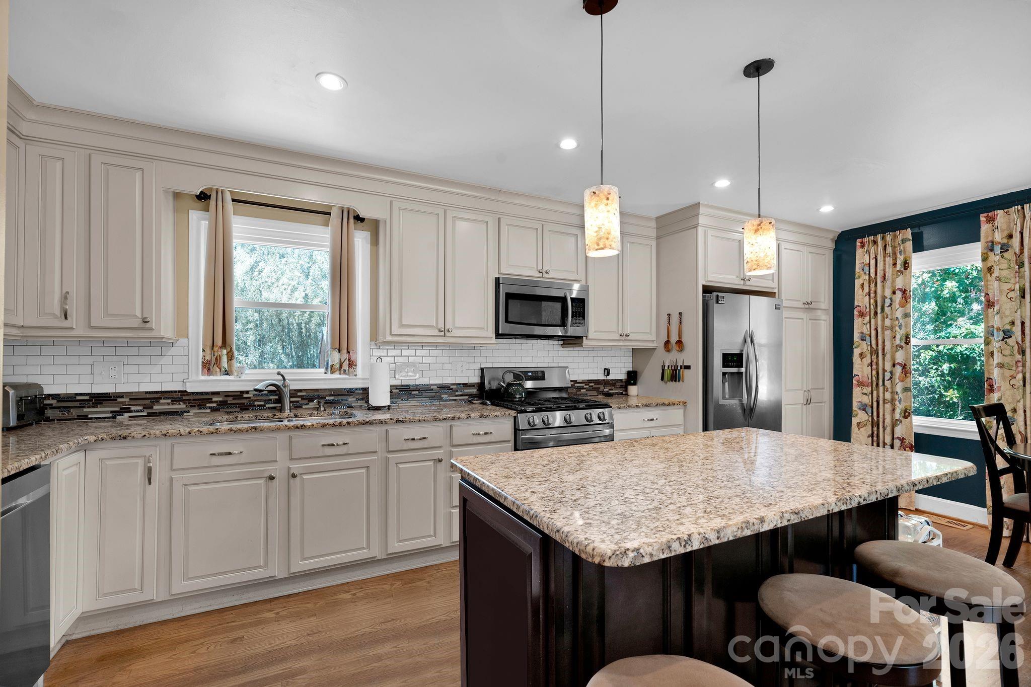 6616 Highbrook Drive — Charlotte