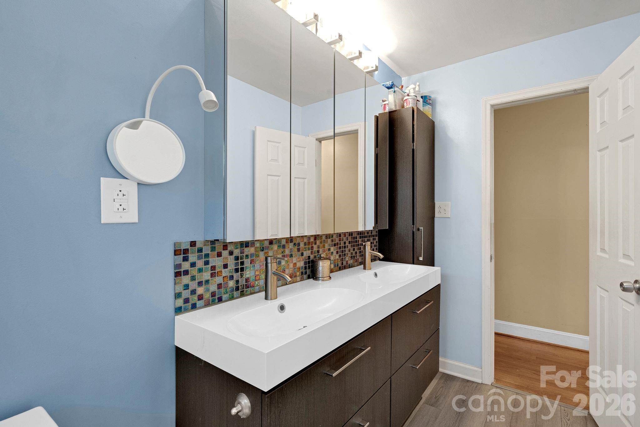 6616 Highbrook Drive — Charlotte