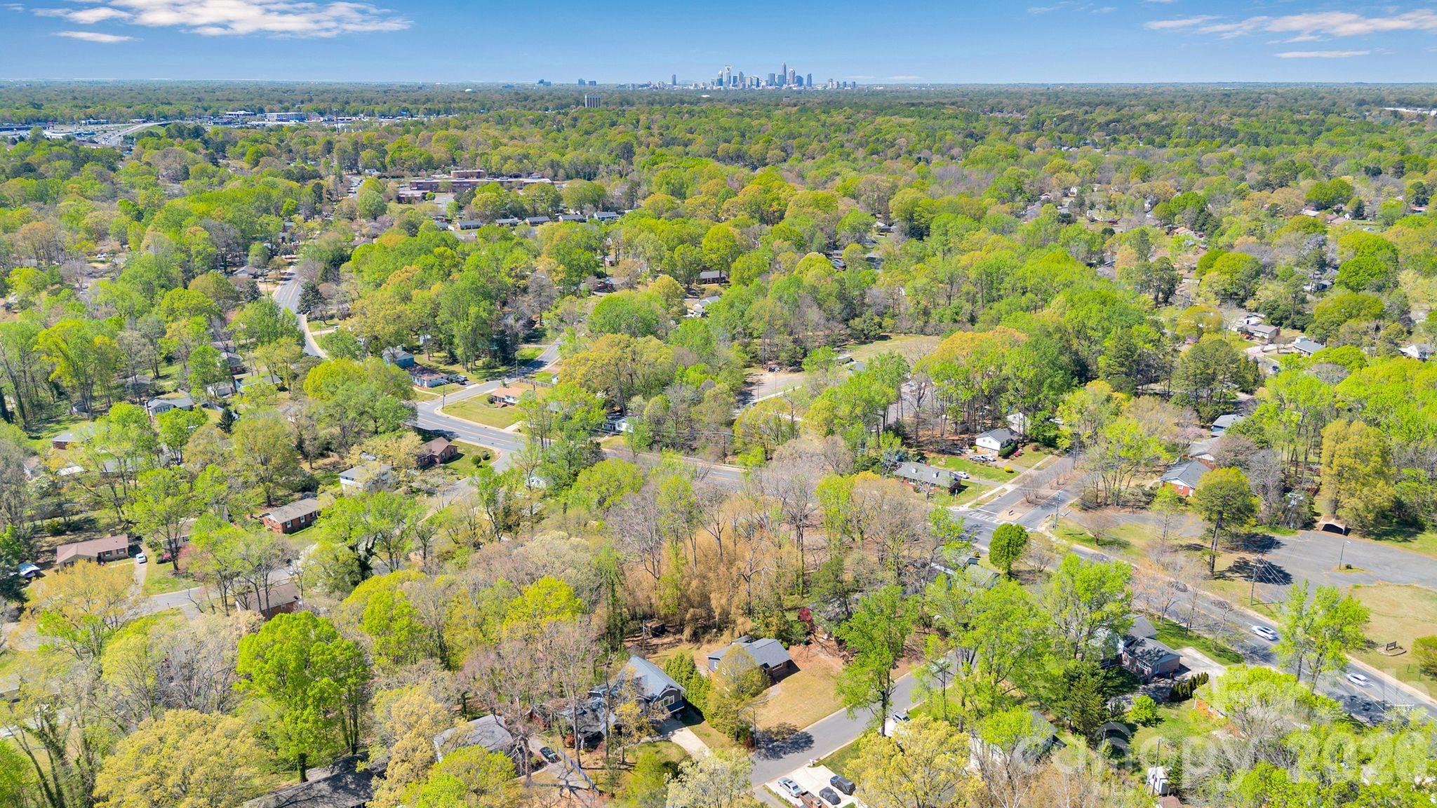 6616 Highbrook Drive — Charlotte