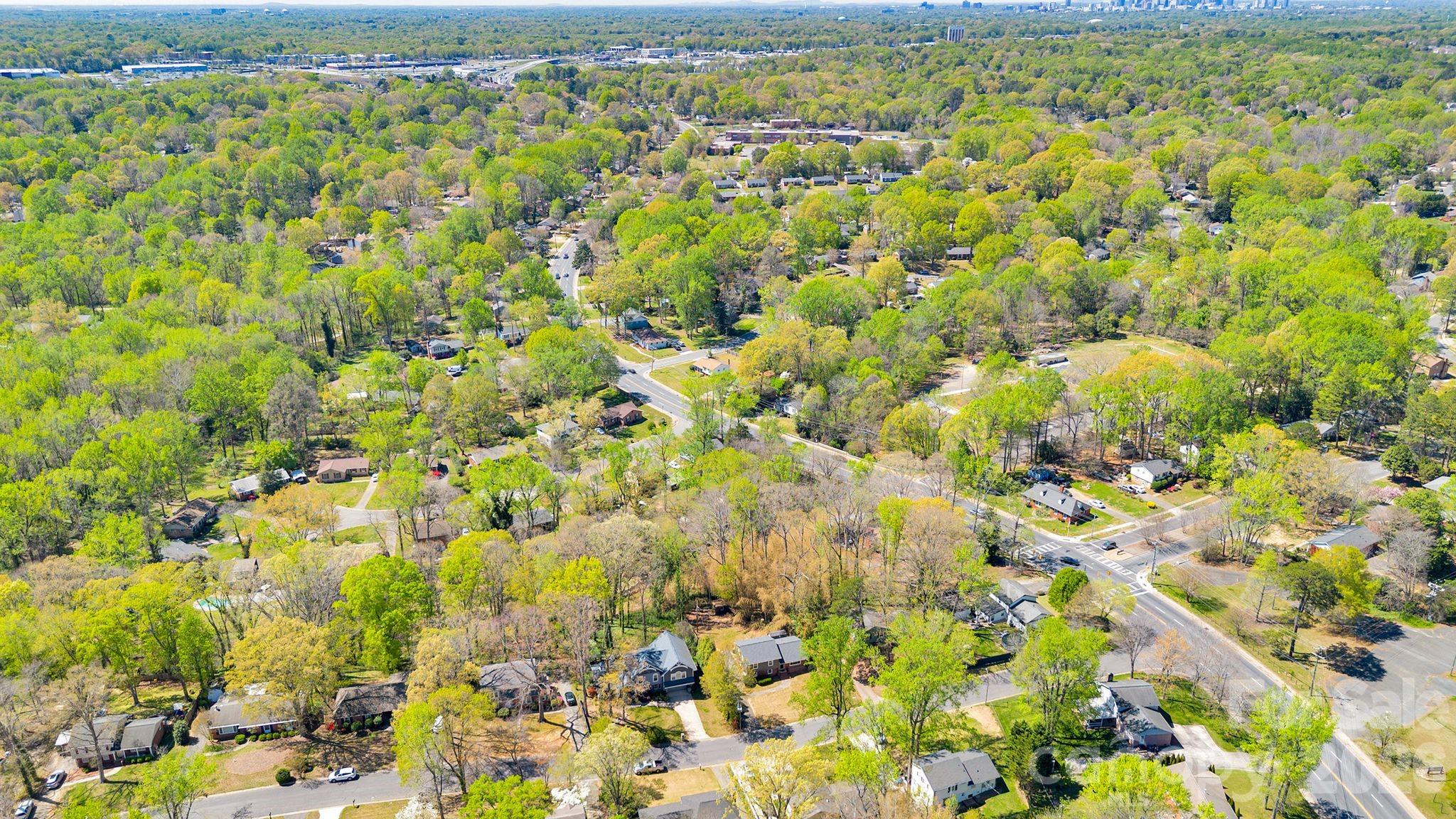 6616 Highbrook Drive — Charlotte