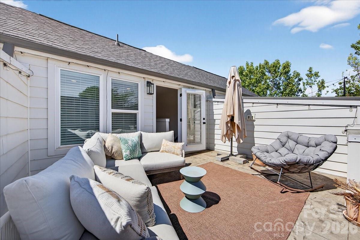 7017 Loso Commons Way — Charlotte