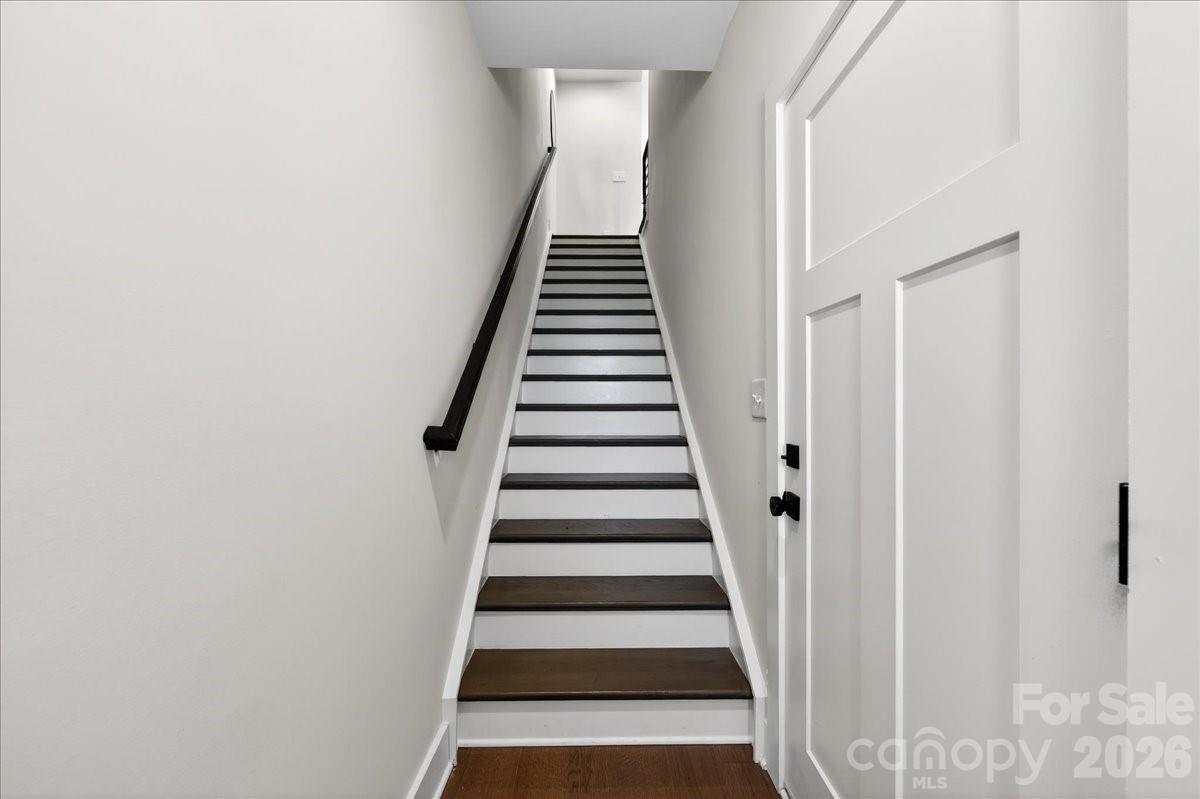 7017 Loso Commons Way — Charlotte