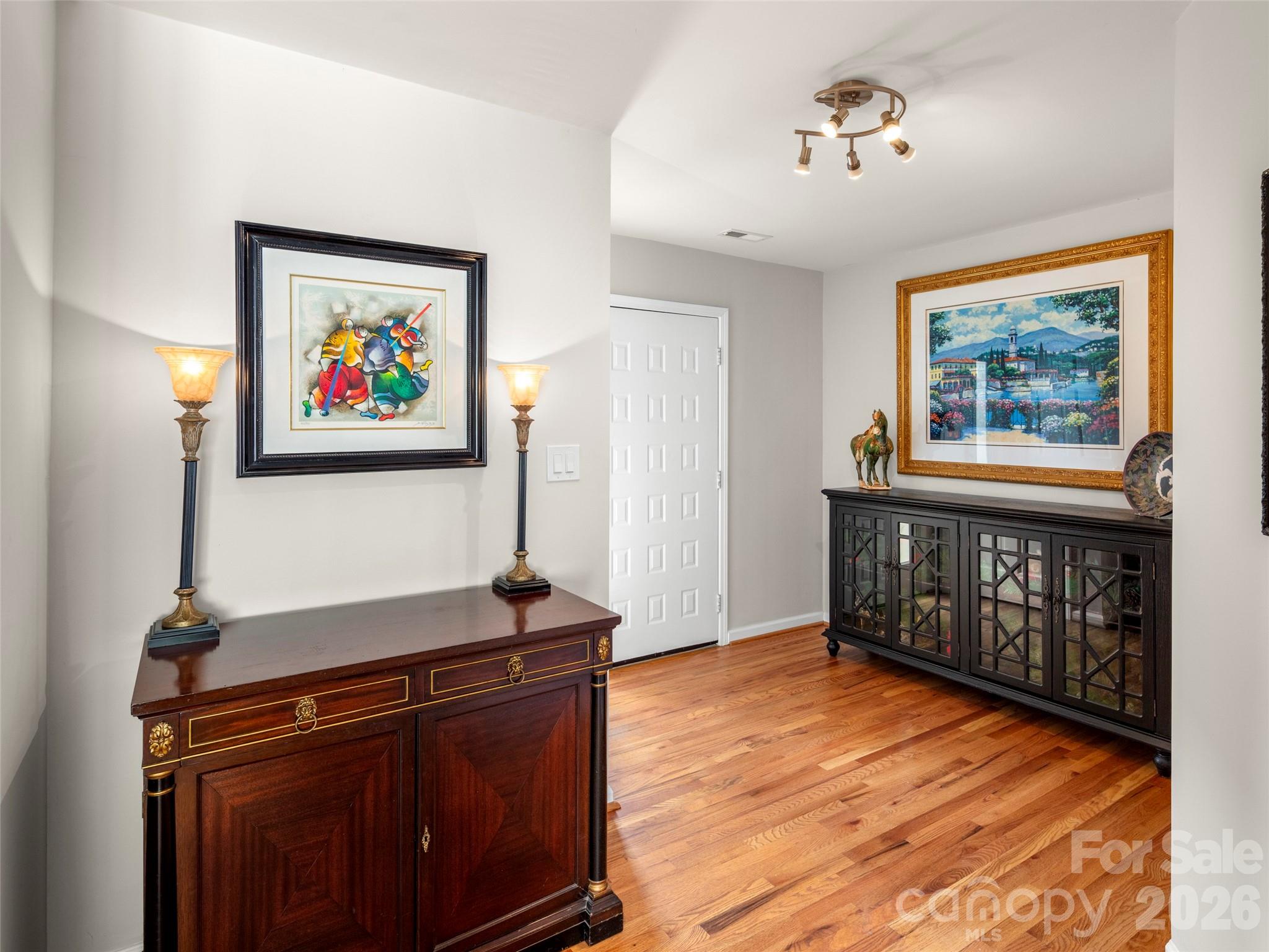 103 Parkway Court — Asheville