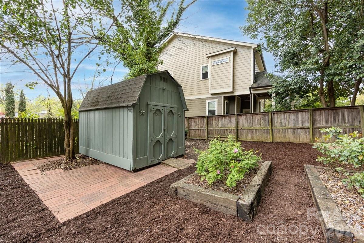 1516 Matheson Avenue — Charlotte