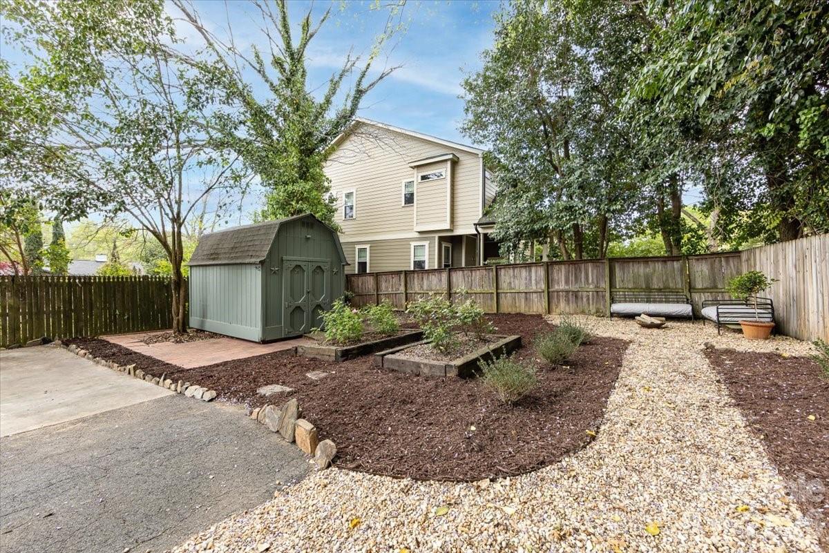 1516 Matheson Avenue — Charlotte