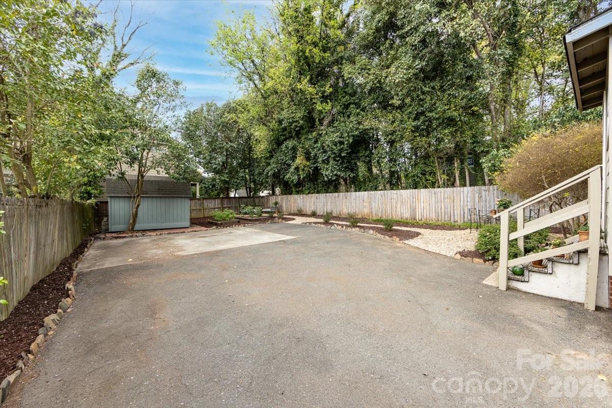 1516 Matheson Avenue — Charlotte