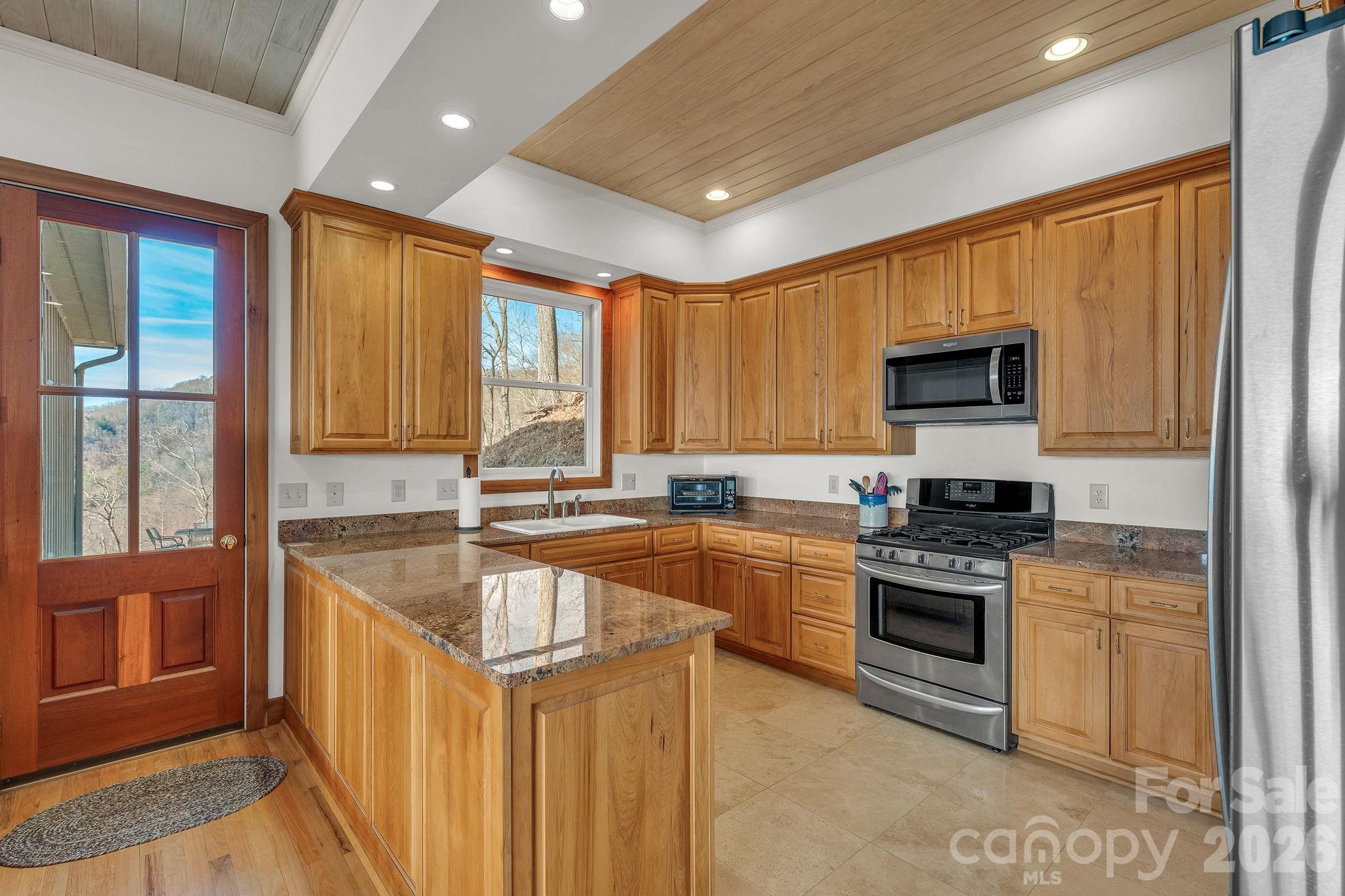 933 Thunder Ridge Lane #4 & 2 — Lenoir