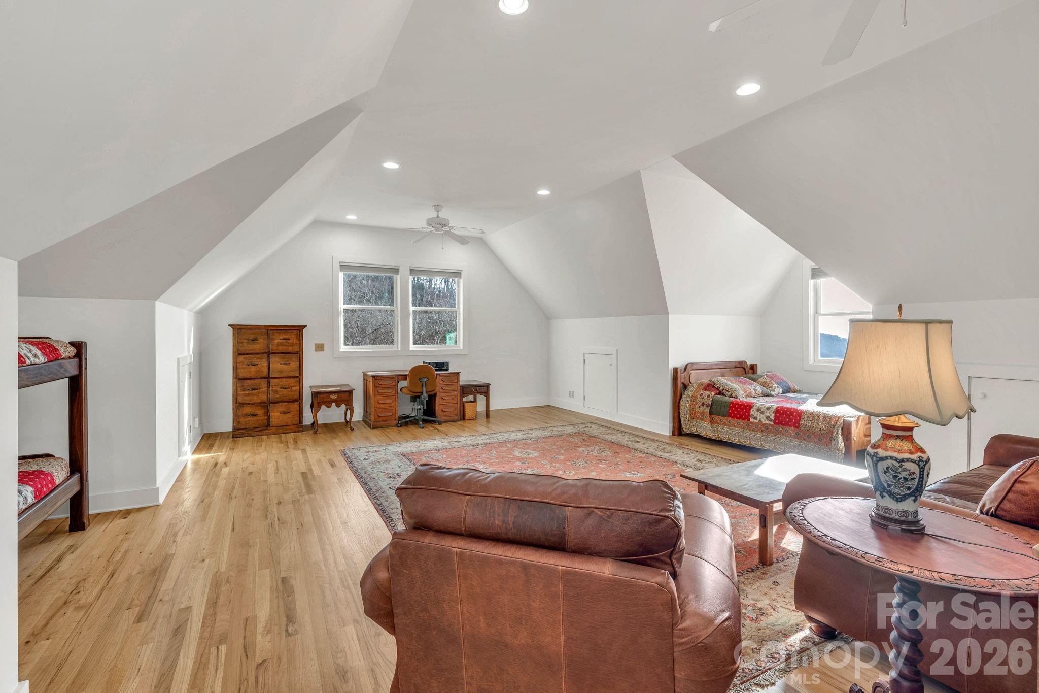 933 Thunder Ridge Lane #4 & 2 — Lenoir