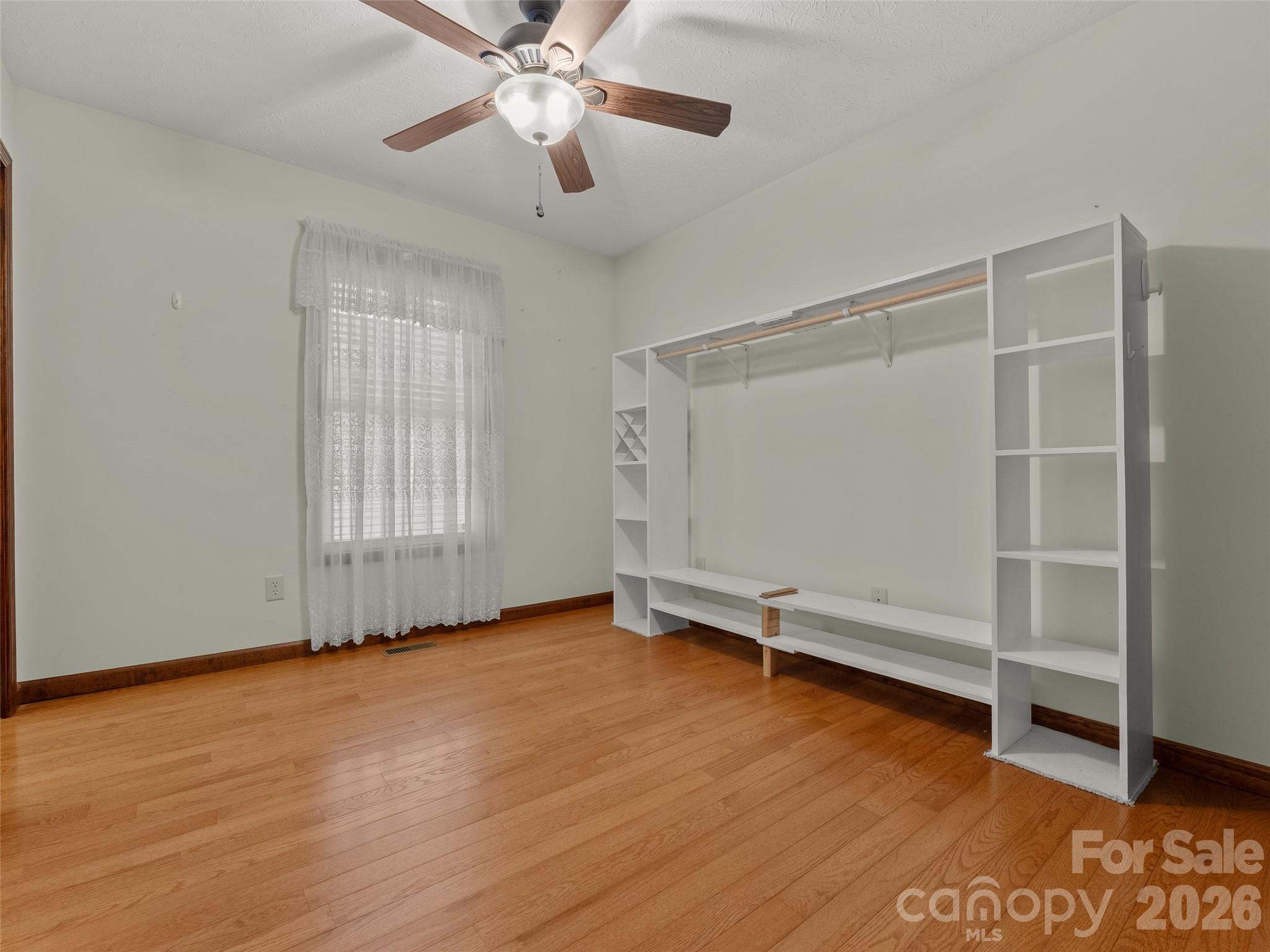 476 Jackson Loop Road — Flat Rock
