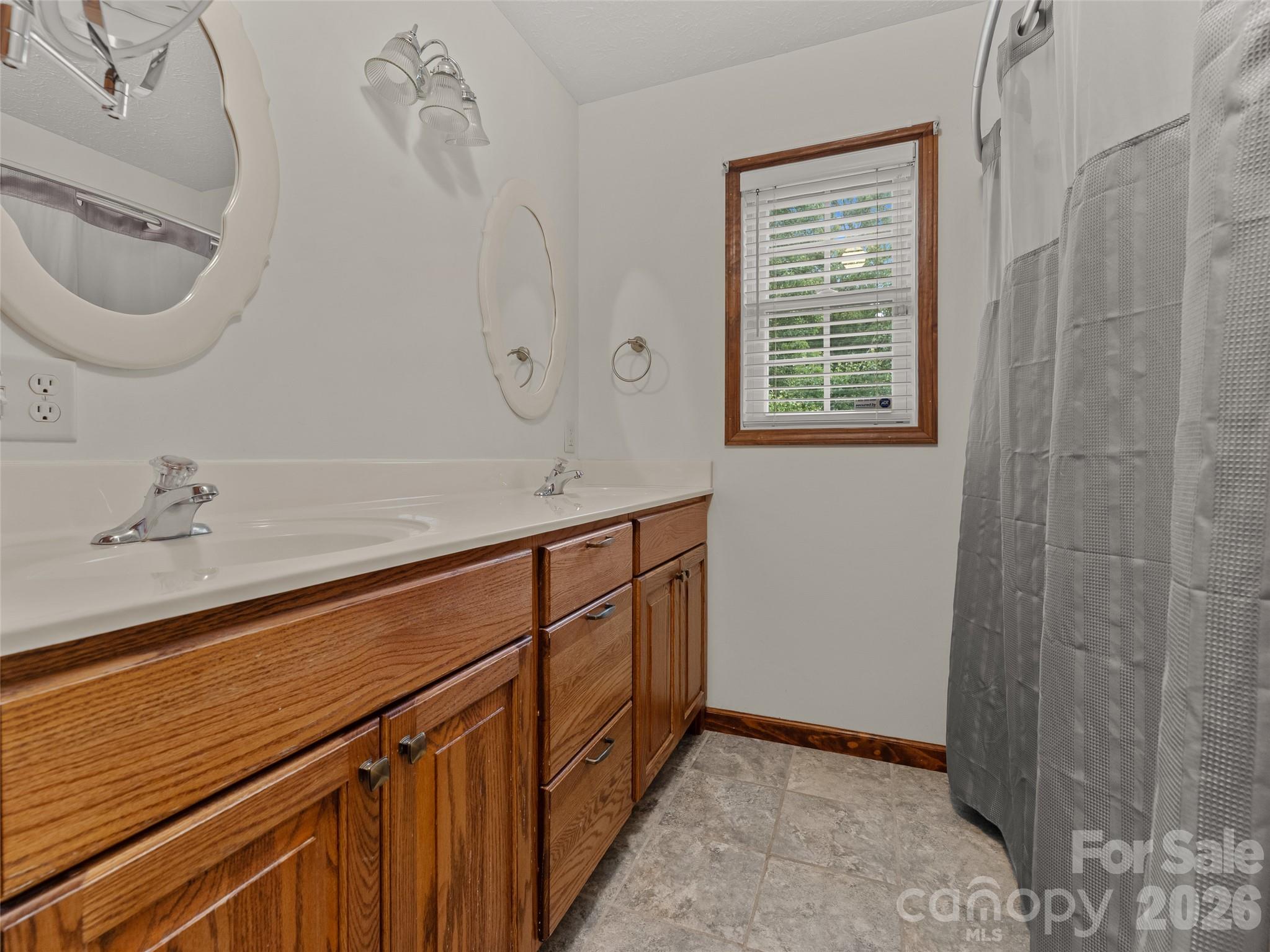 476 Jackson Loop Road — Flat Rock