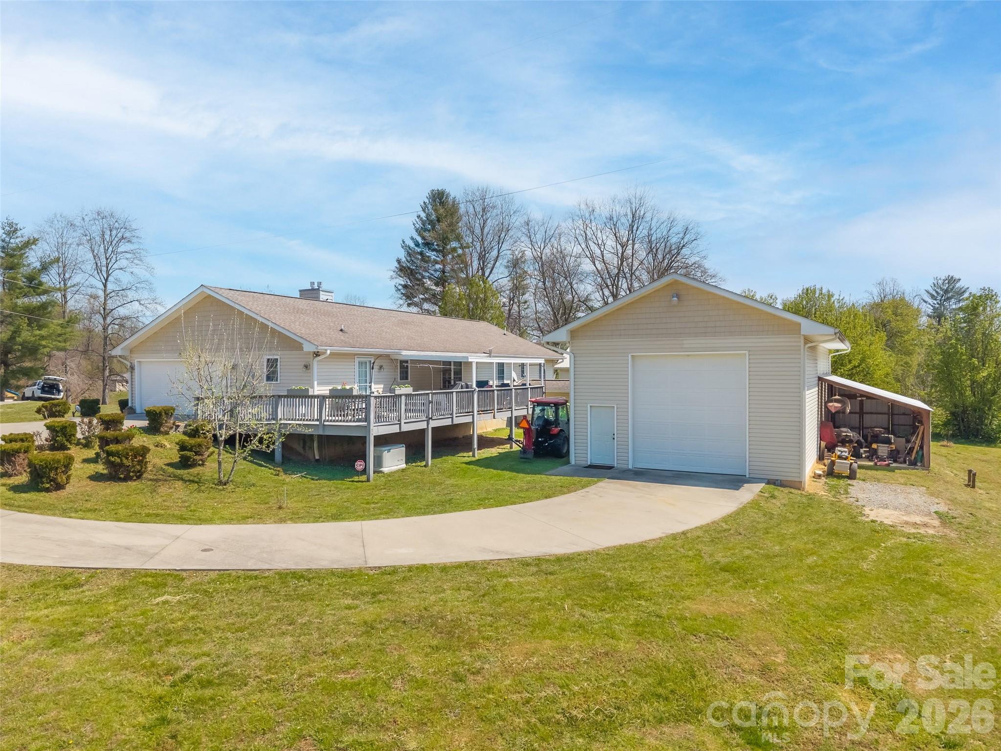 476 Jackson Loop Road — Flat Rock
