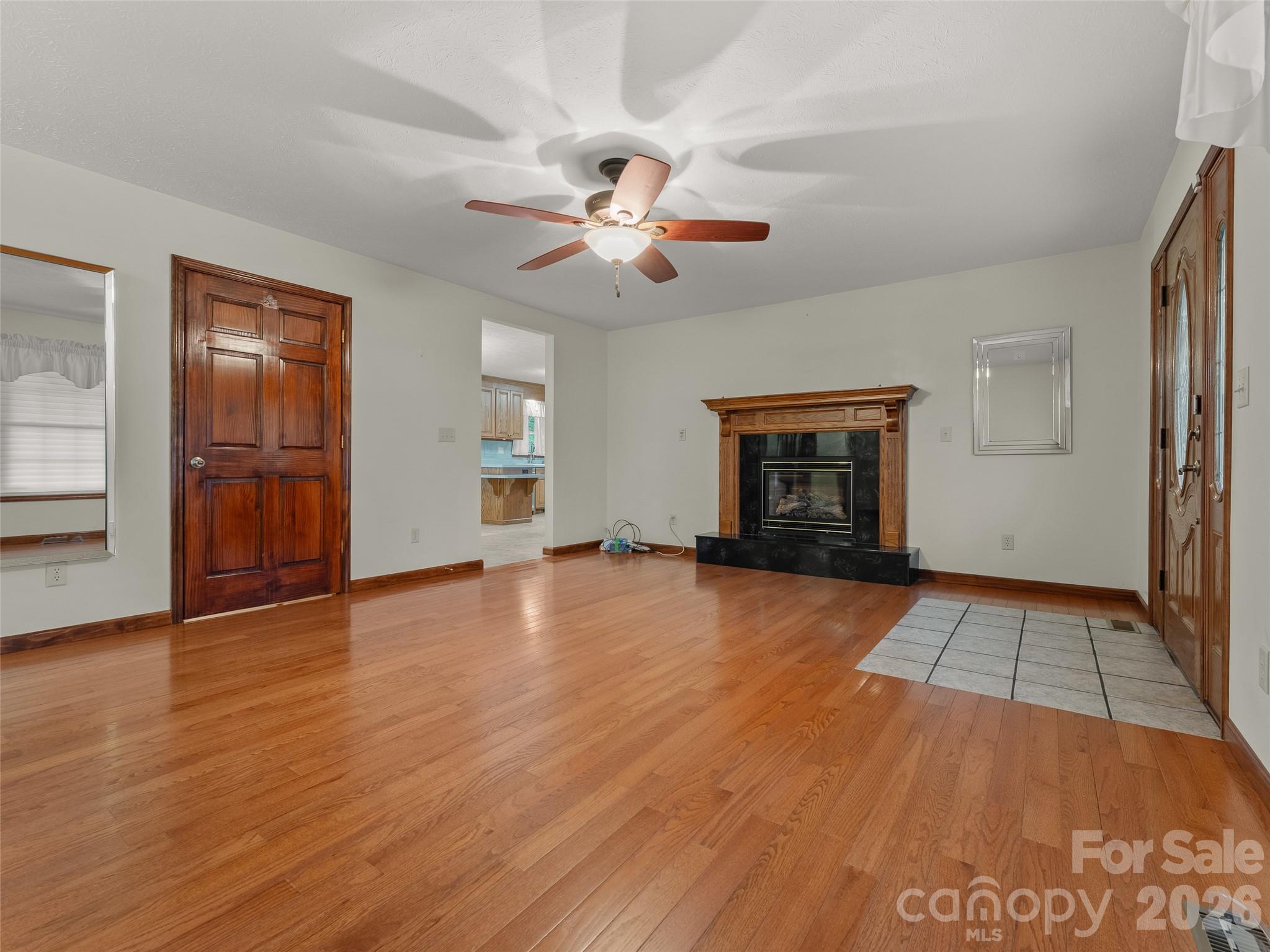 476 Jackson Loop Road — Flat Rock