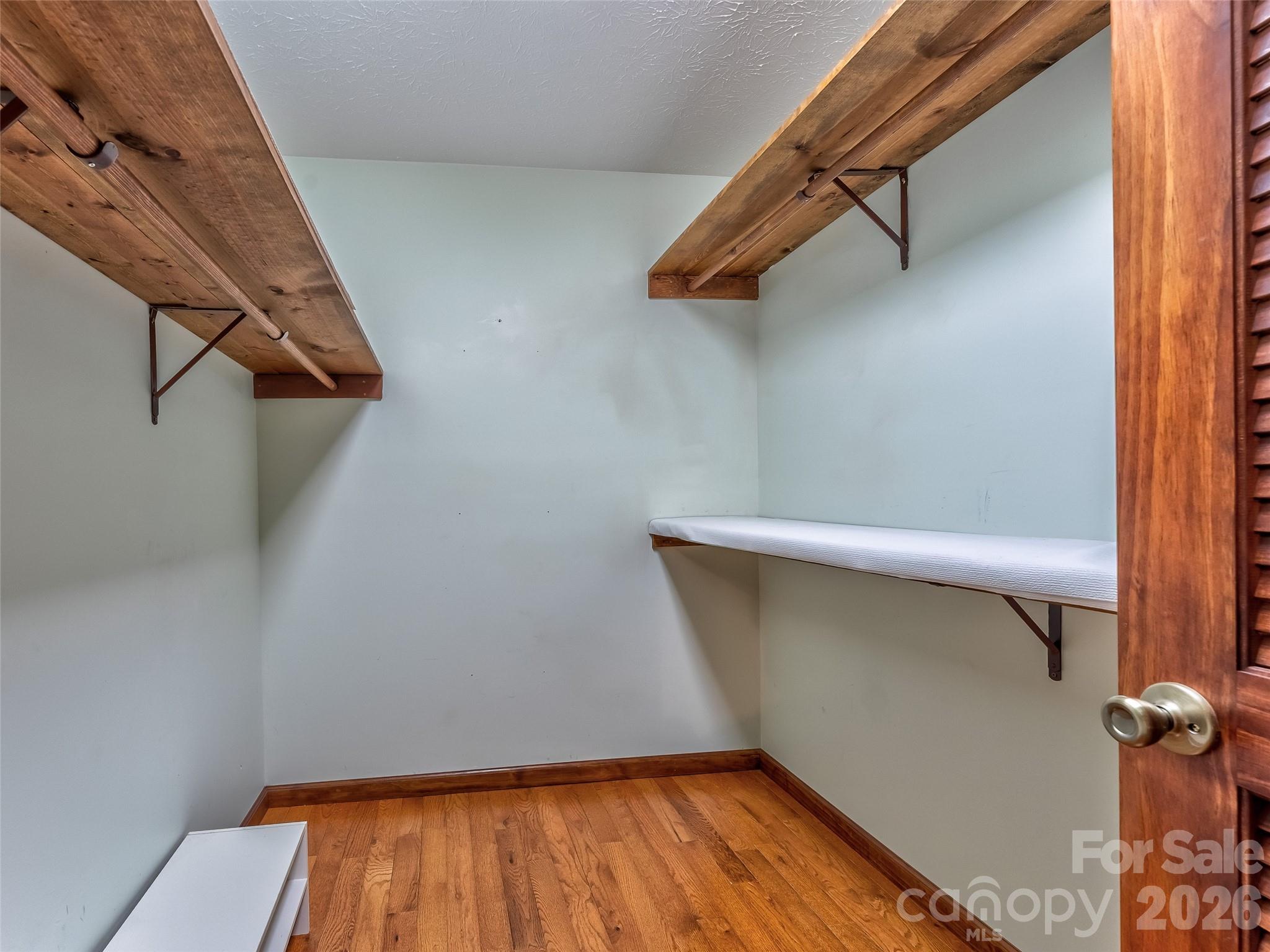 476 Jackson Loop Road — Flat Rock