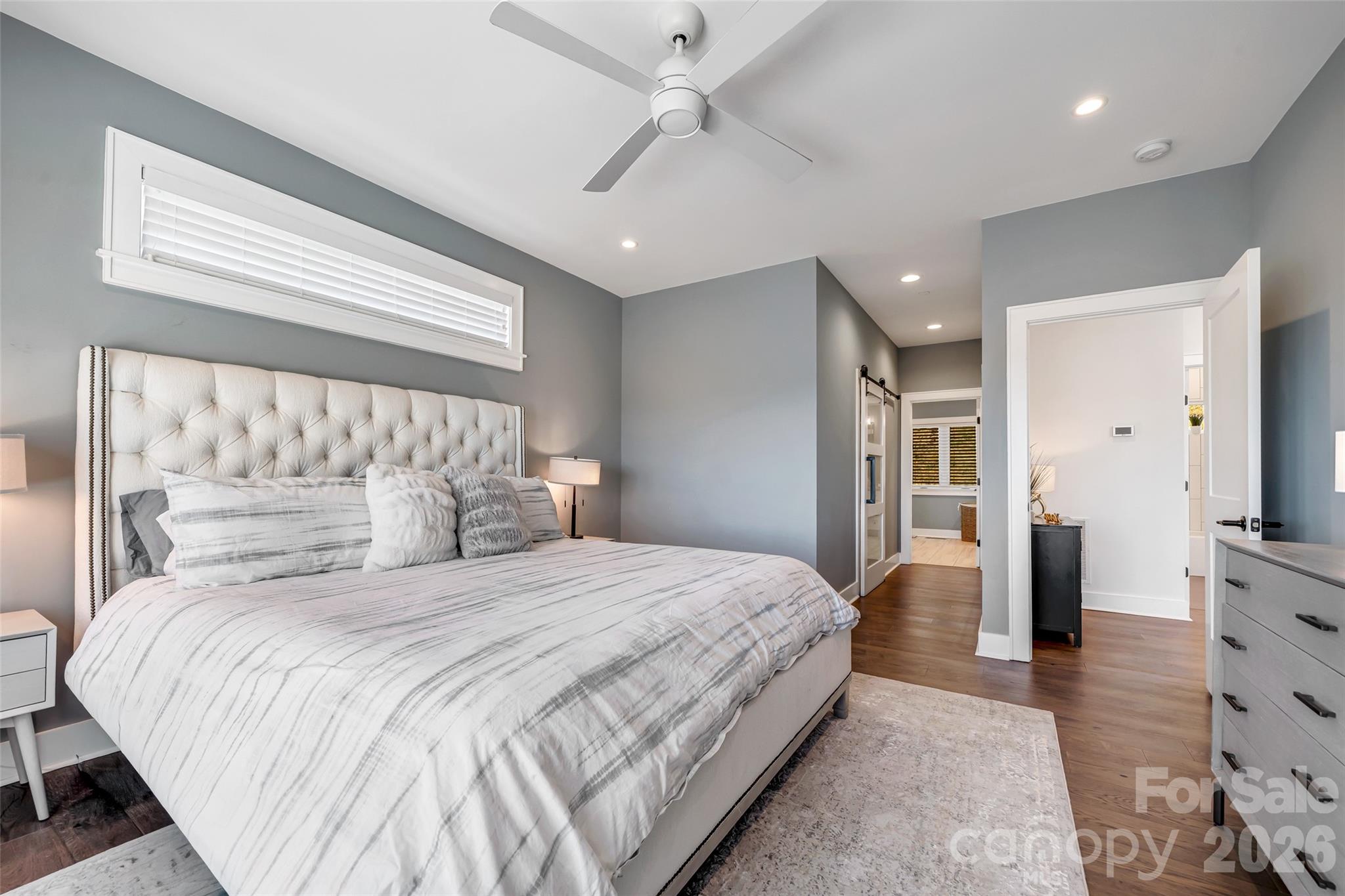 98 Rock Cliff Way — Hendersonville