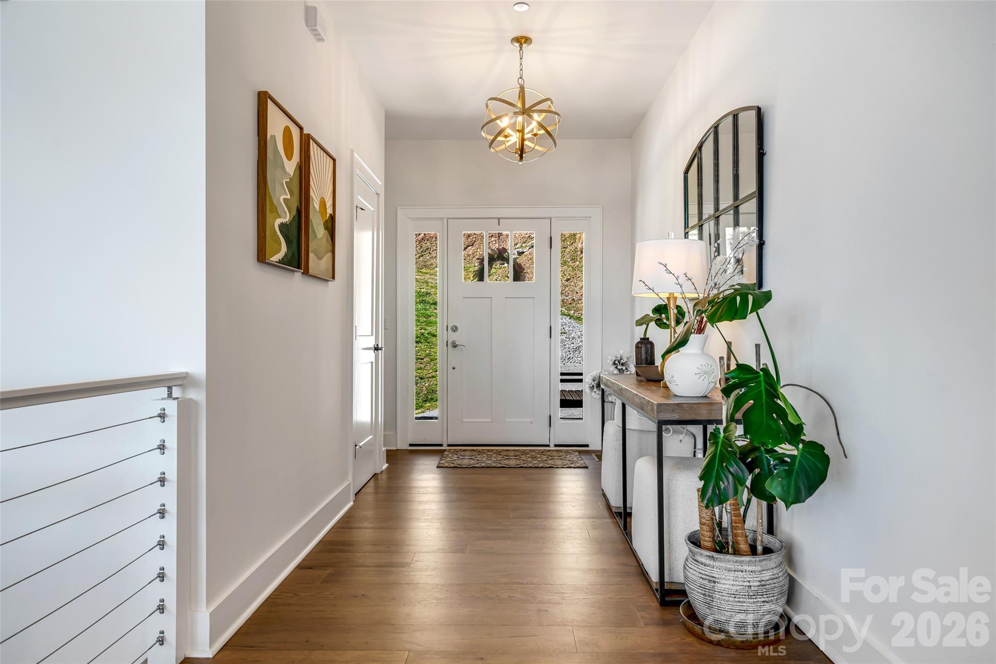 98 Rock Cliff Way — Hendersonville