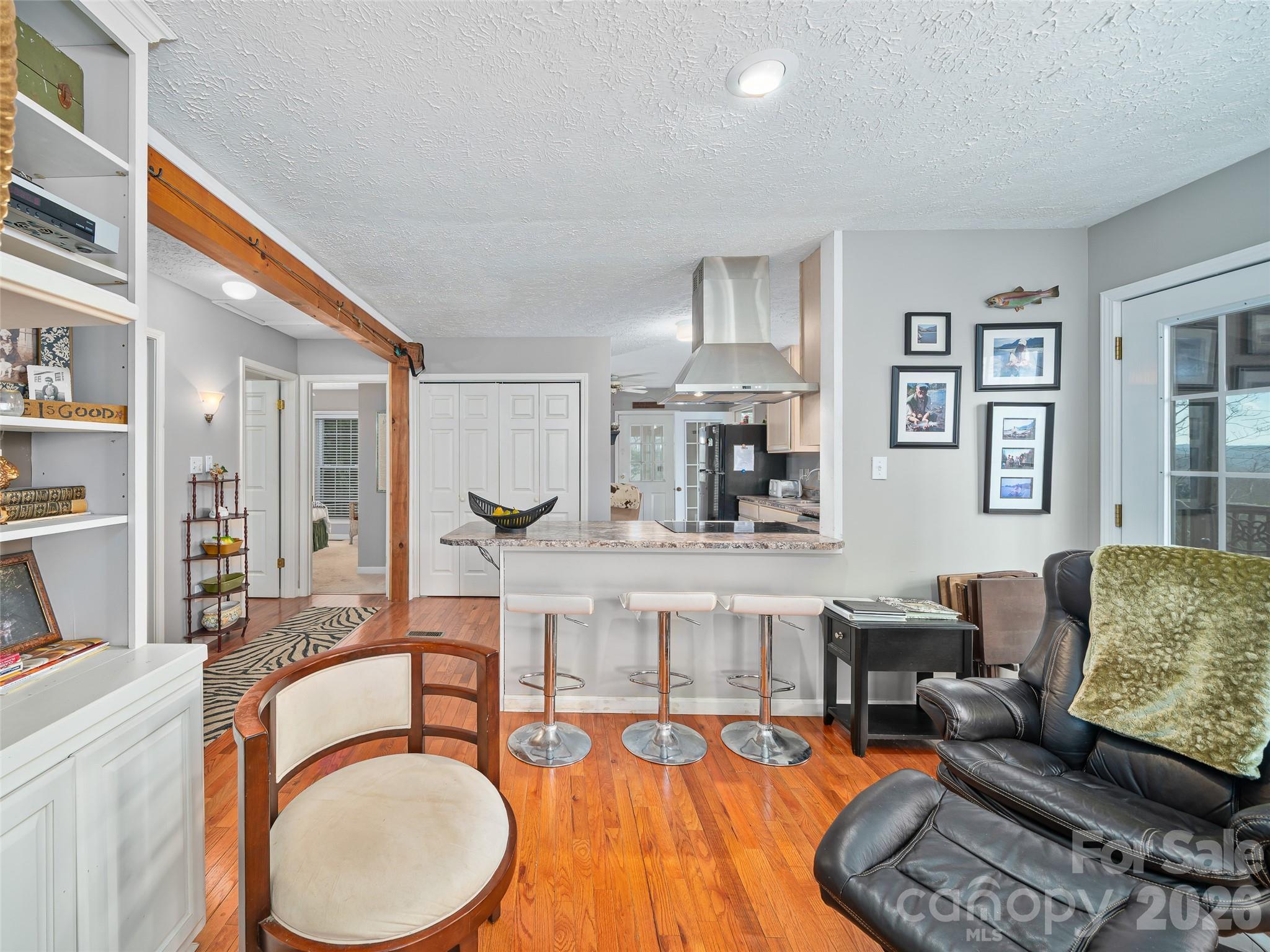 120 Wintergreen Patch Lane — Burnsville