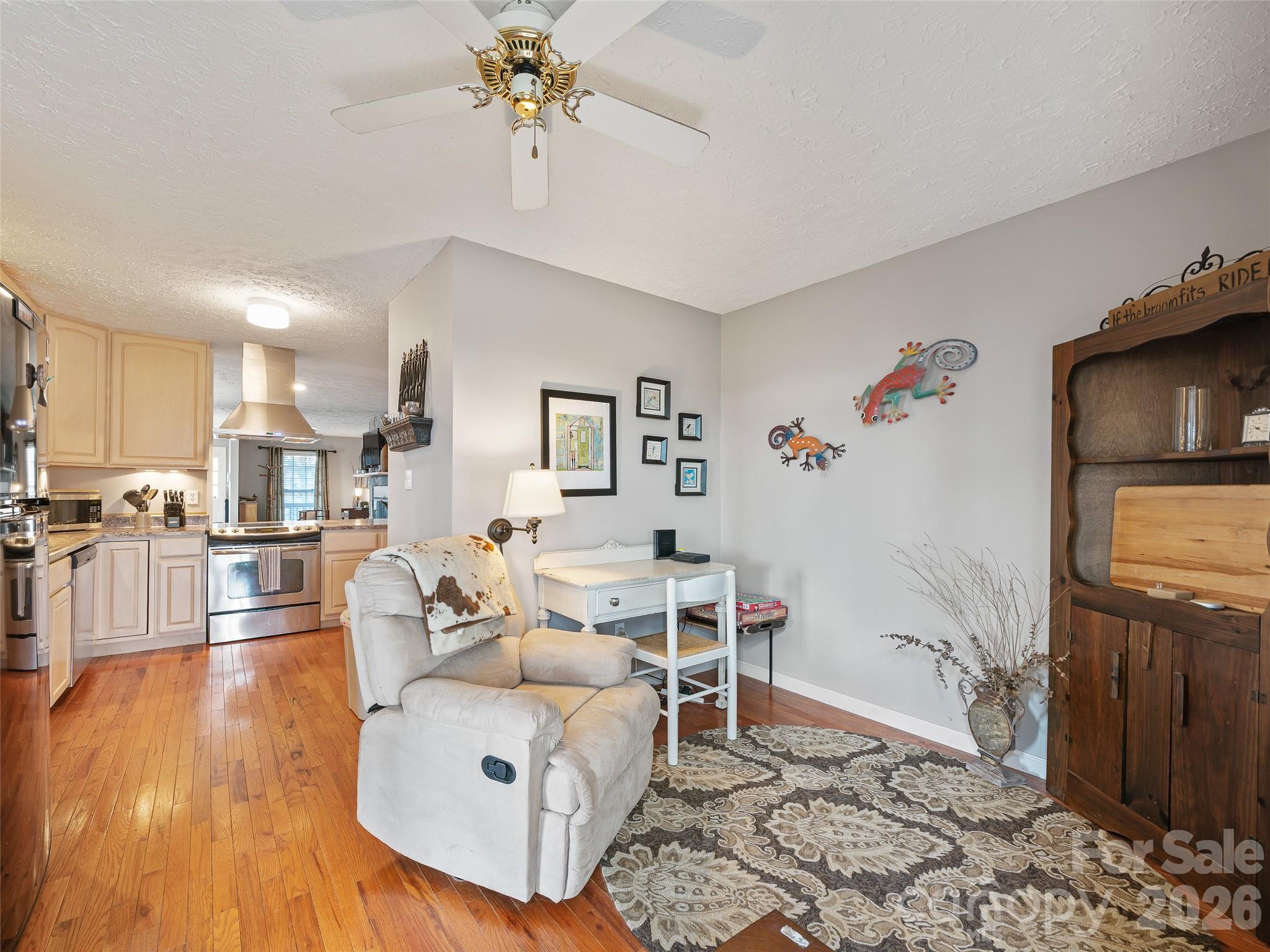 120 Wintergreen Patch Lane — Burnsville