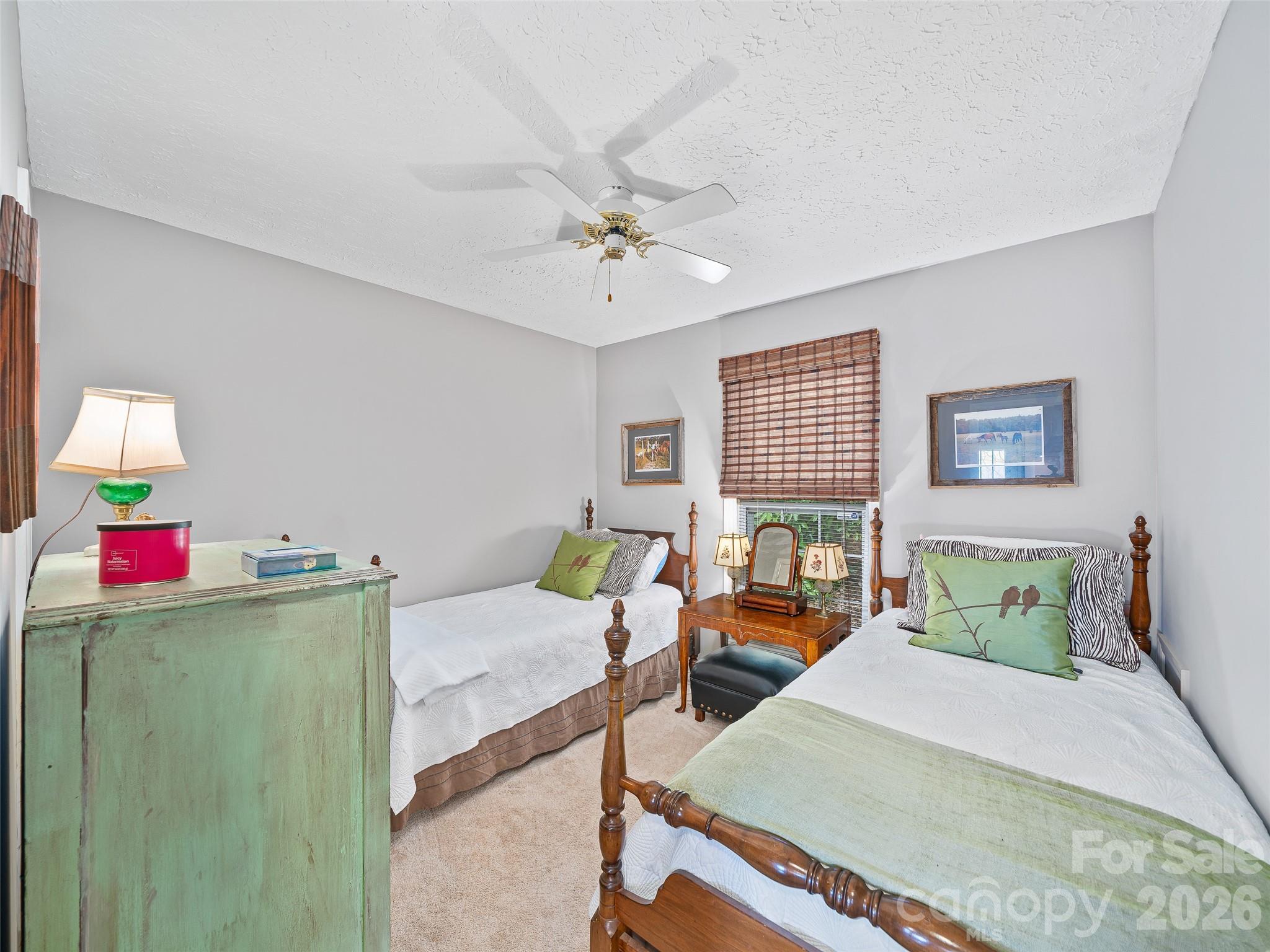 120 Wintergreen Patch Lane — Burnsville
