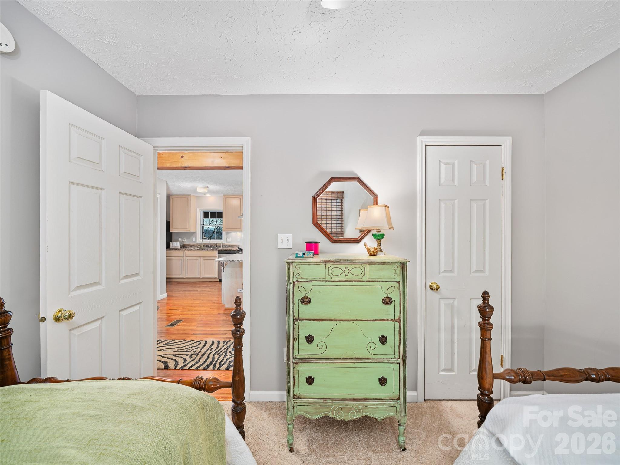 120 Wintergreen Patch Lane — Burnsville