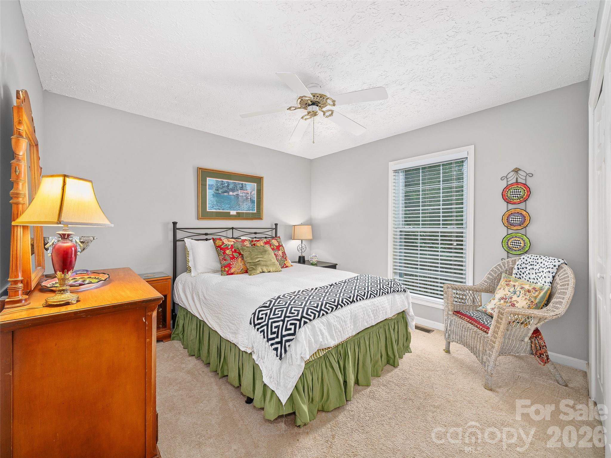 120 Wintergreen Patch Lane — Burnsville