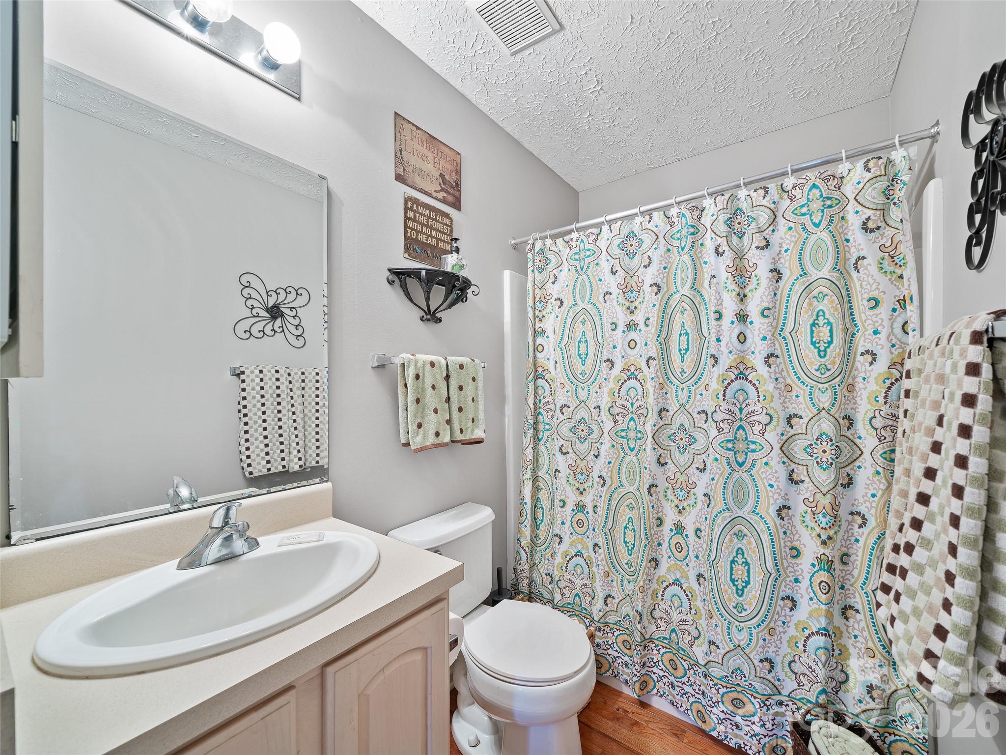 120 Wintergreen Patch Lane — Burnsville
