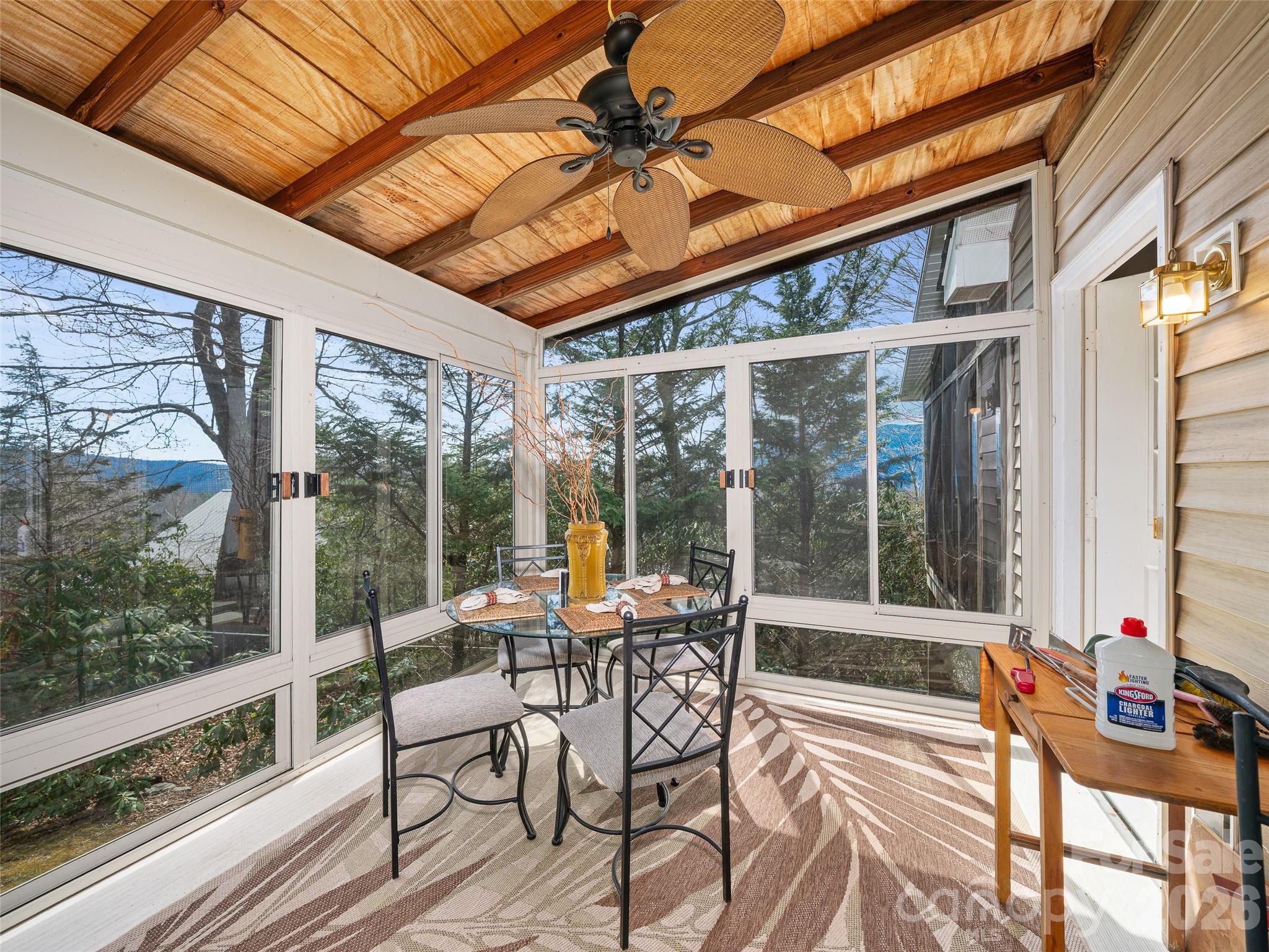 120 Wintergreen Patch Lane — Burnsville