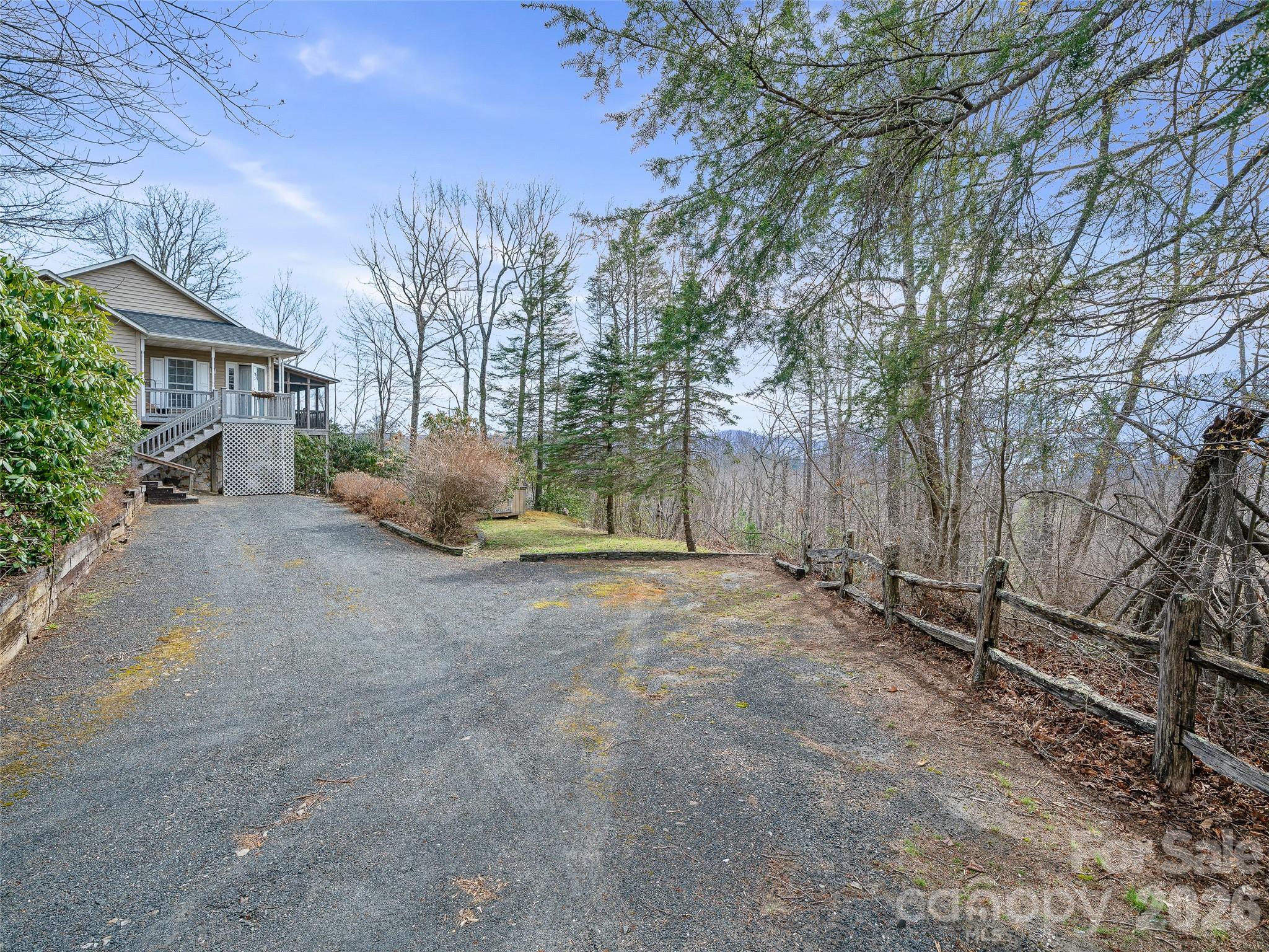 120 Wintergreen Patch Lane — Burnsville