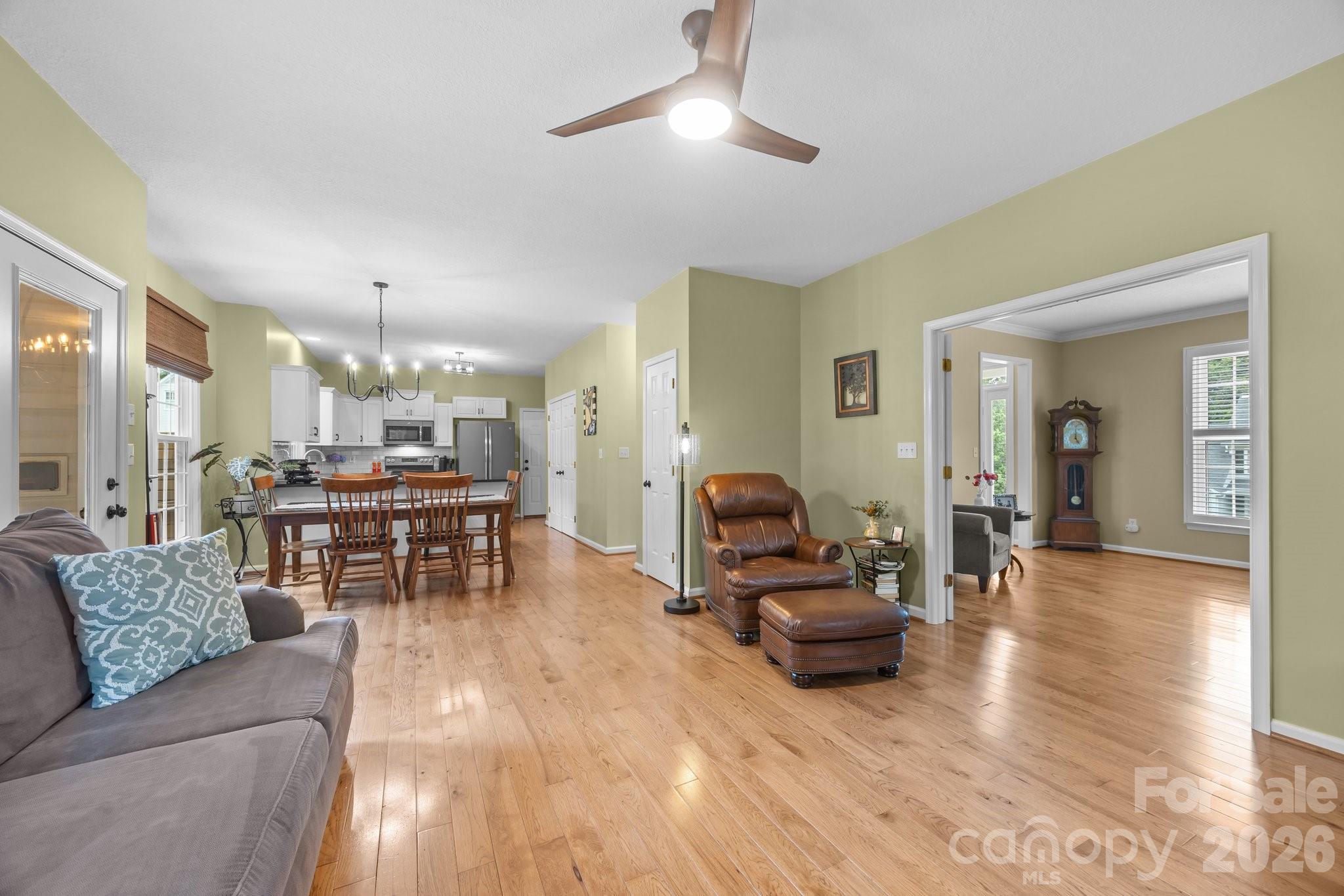 200 Windsor Forest Circle — Fletcher