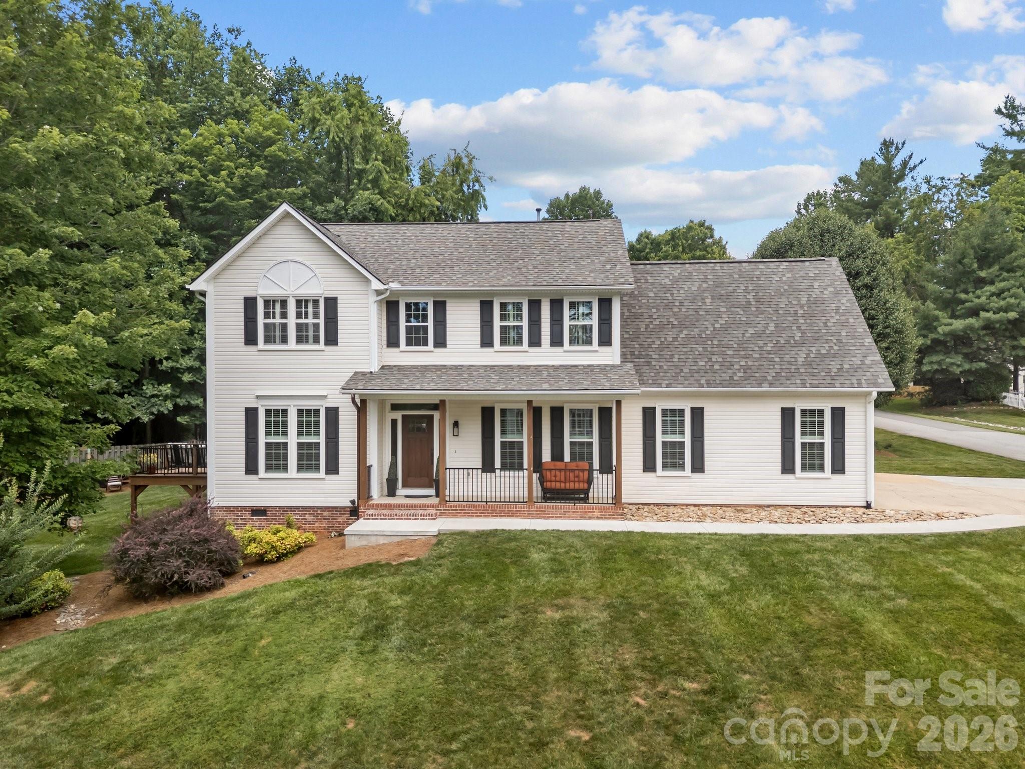 200 Windsor Forest Circle — Fletcher